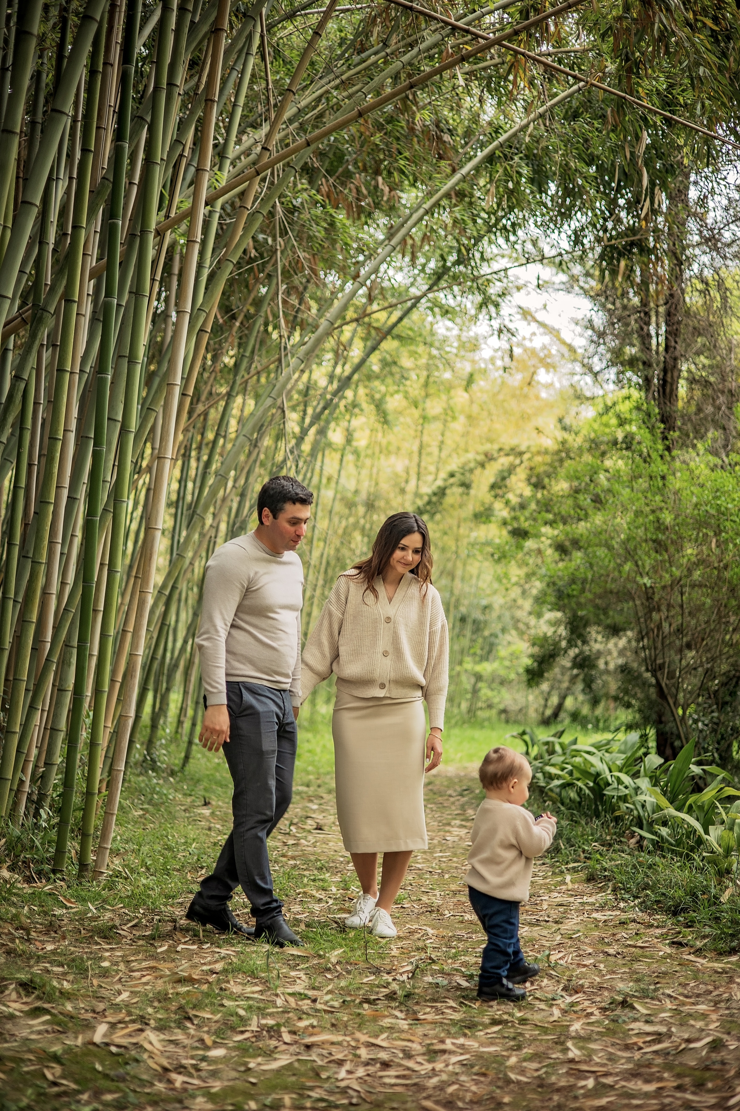 Прогулка в ботаническом саду. Свадебный и семейный фотограф в Абхазии Эля Цишба