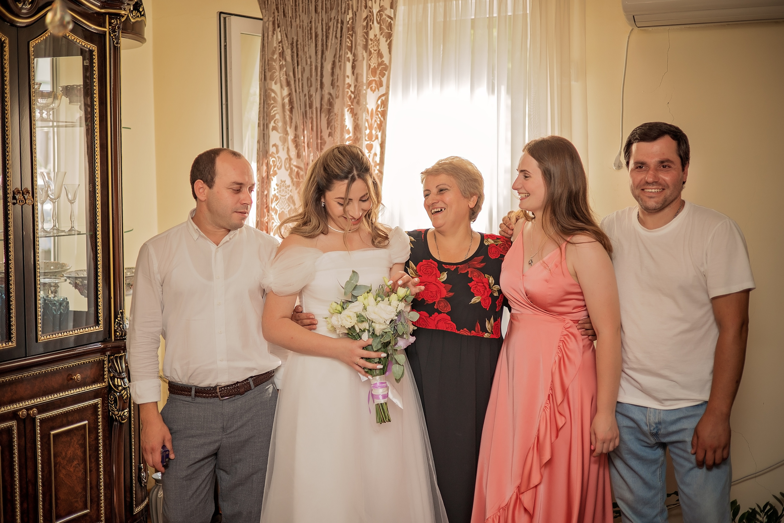 Счастливые моменты. Свадебный и семейный фотограф в Абхазии Эля Цишба