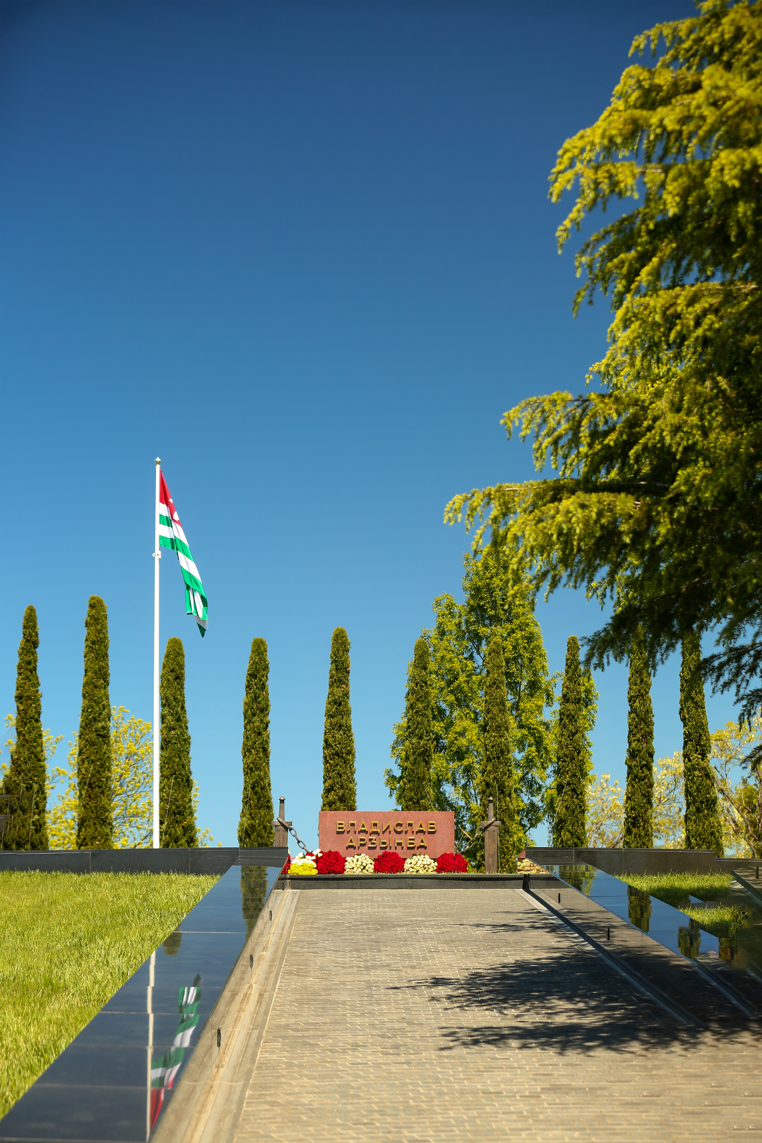 Первому президенту Абхазии исполнилось бы 77 лет. Свадебный и семейный фотограф в Абхазии Эля Цишба