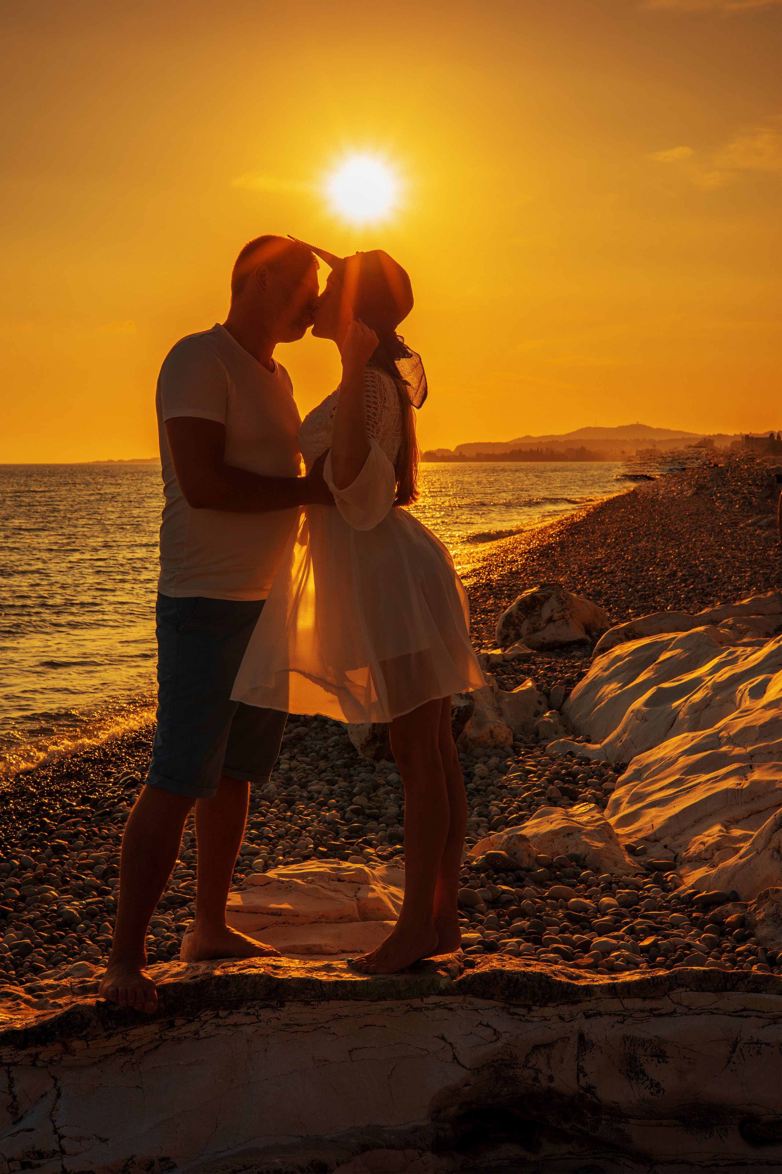 Закат на белых скалах. Свадебный и семейный фотограф в Абхазии Эля Цишба