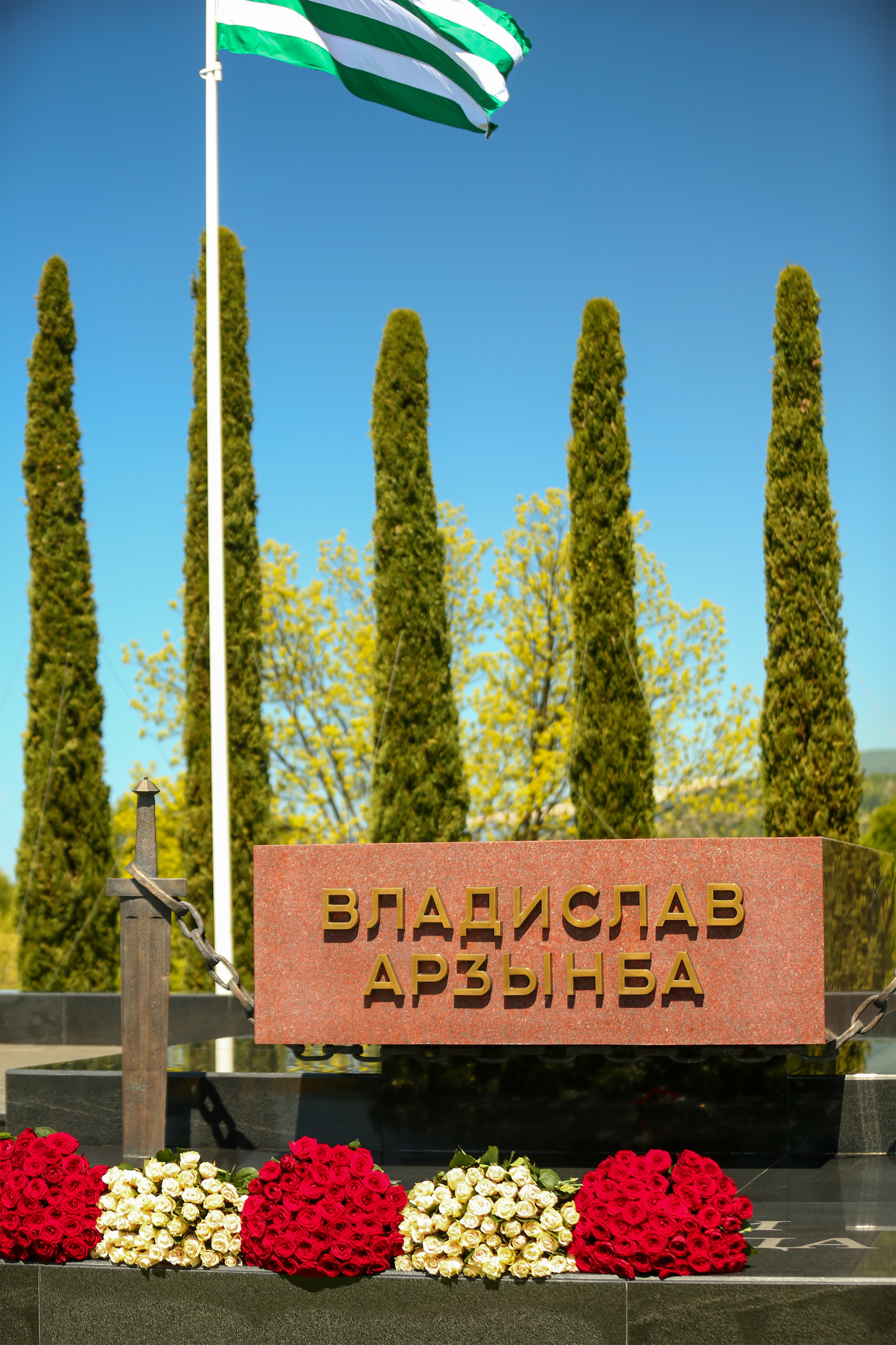 Первому президенту Абхазии исполнилось бы 77 лет. Свадебный и семейный фотограф в Абхазии Эля Цишба
