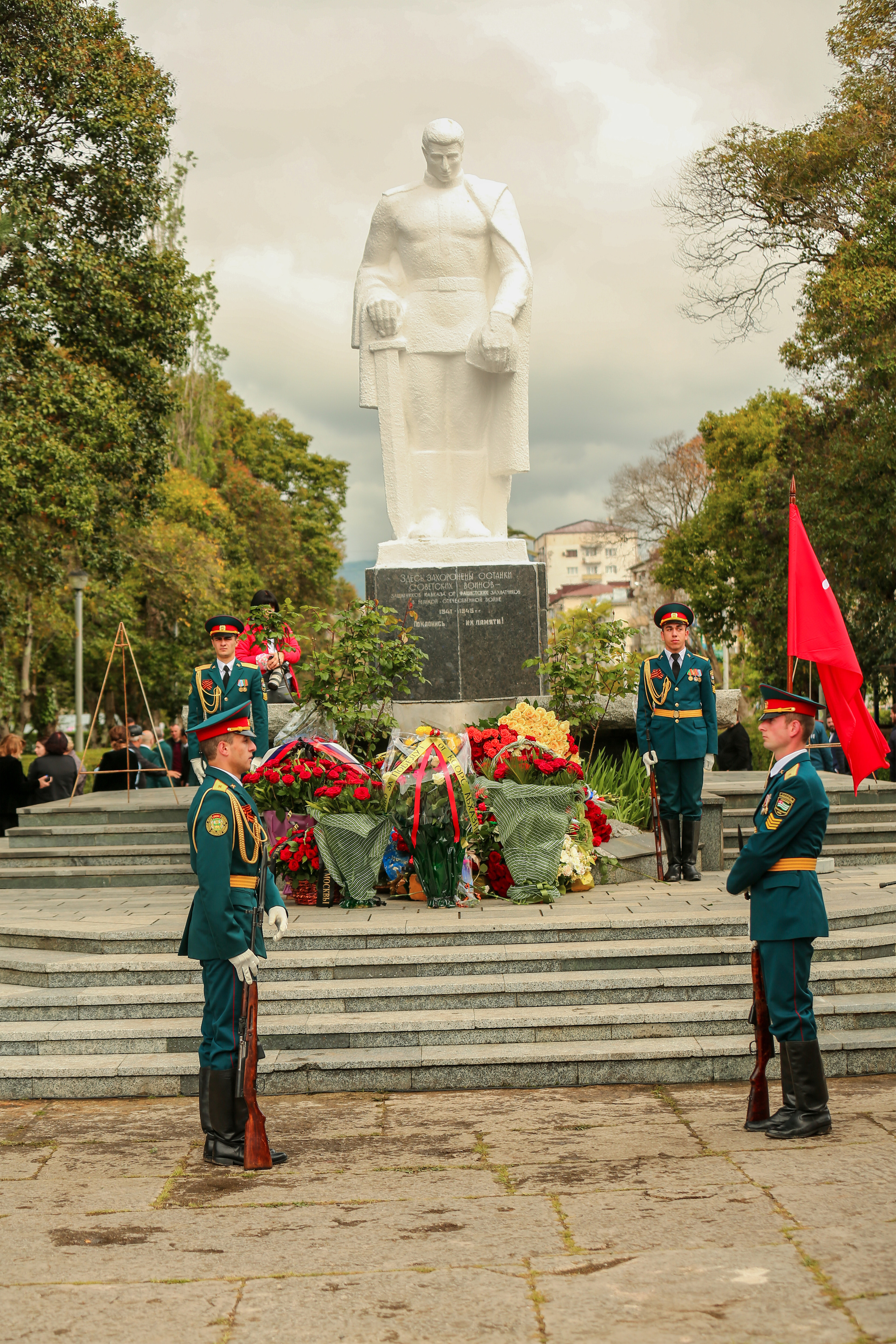 9 мая 2022 год. Свадебный и семейный фотограф в Абхазии Эля Цишба
