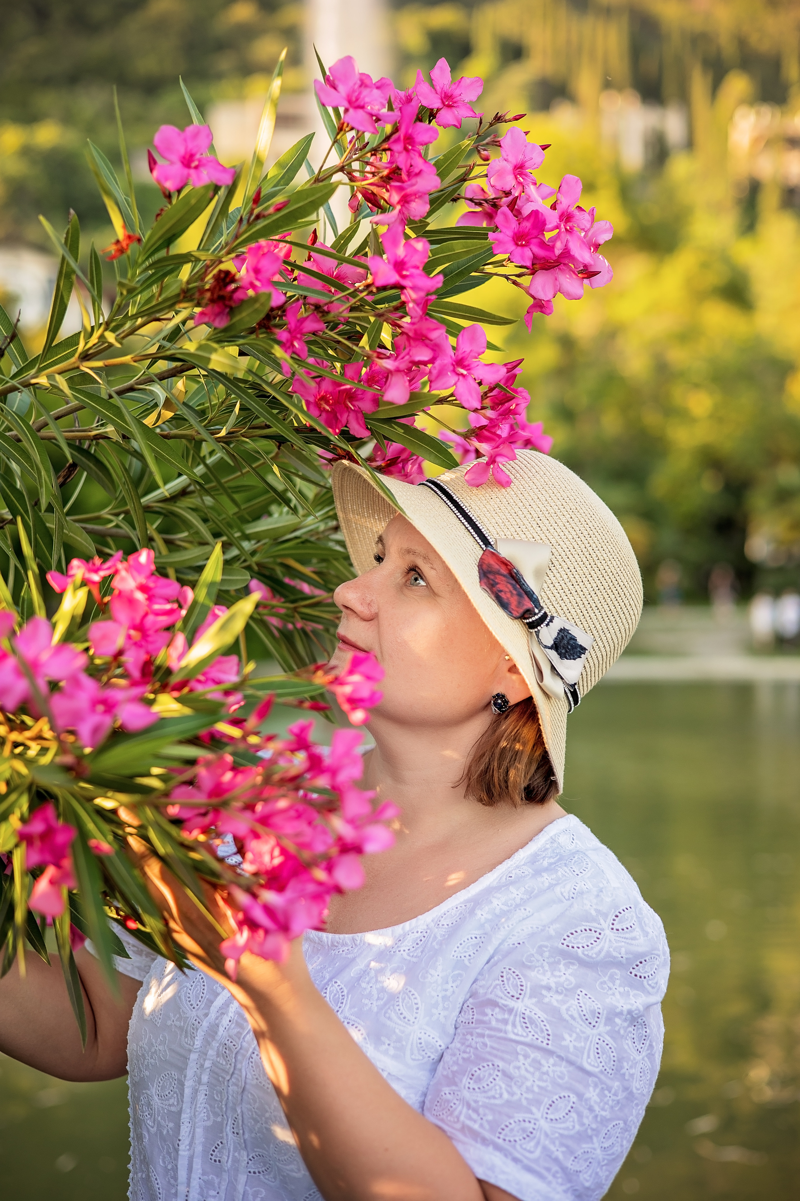 Фотопрогулка по старой Гагре. Свадебный и семейный фотограф в Абхазии Эля Цишба