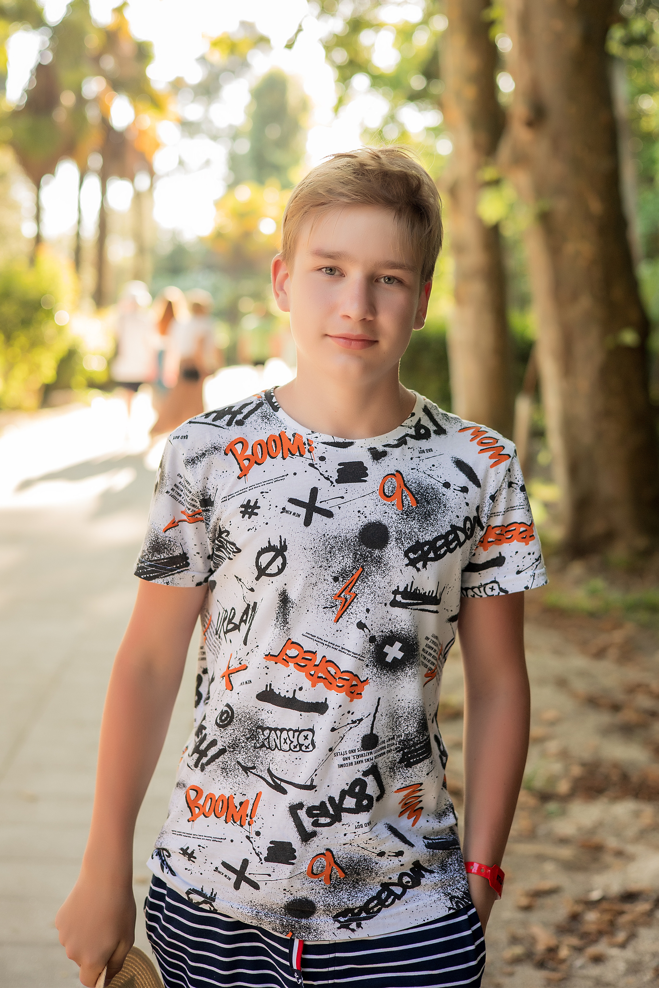 Фотопрогулка по старой Гагре. Свадебный и семейный фотограф в Абхазии Эля Цишба