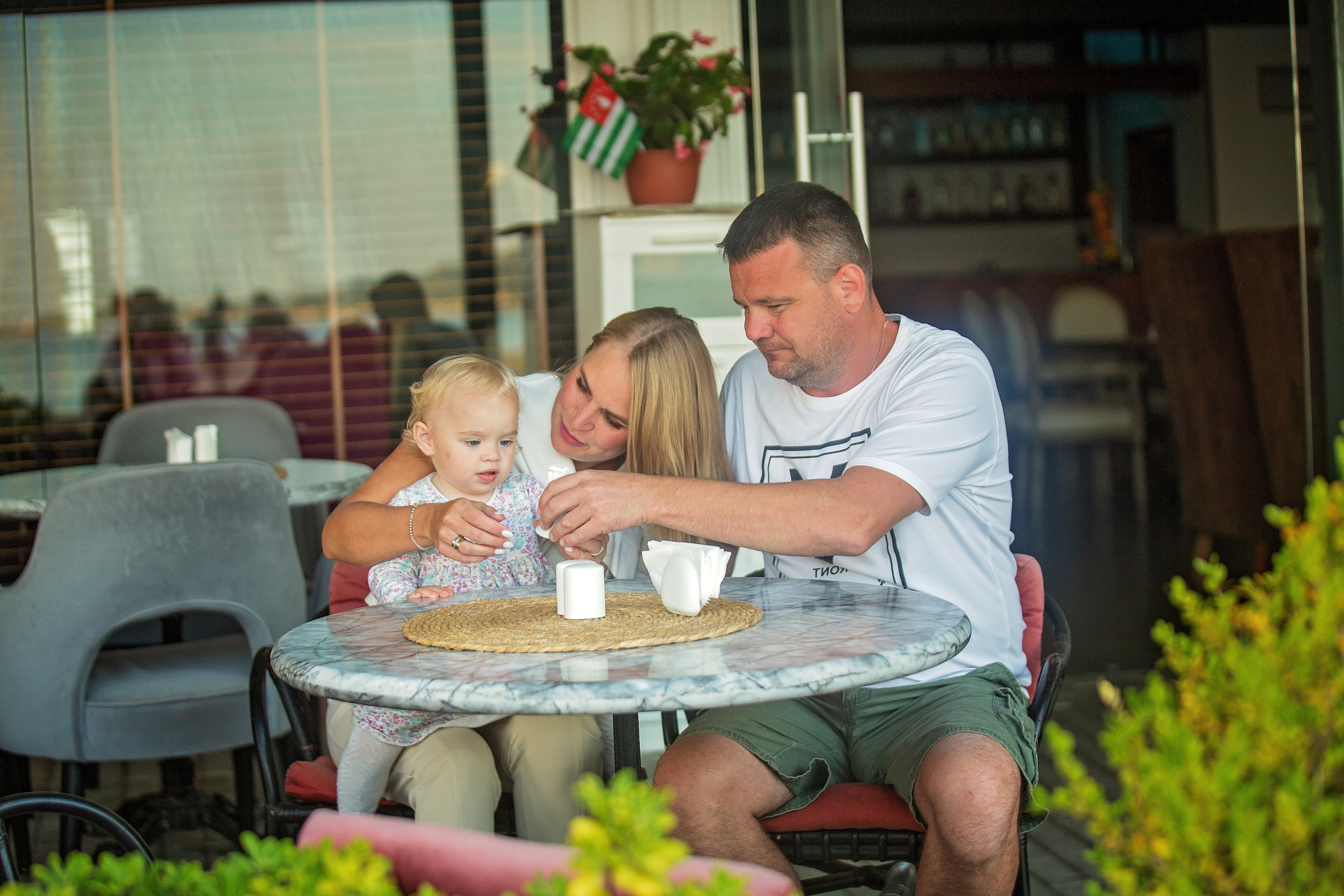 Кусочек лета…. Свадебный и семейный фотограф в Абхазии Эля Цишба