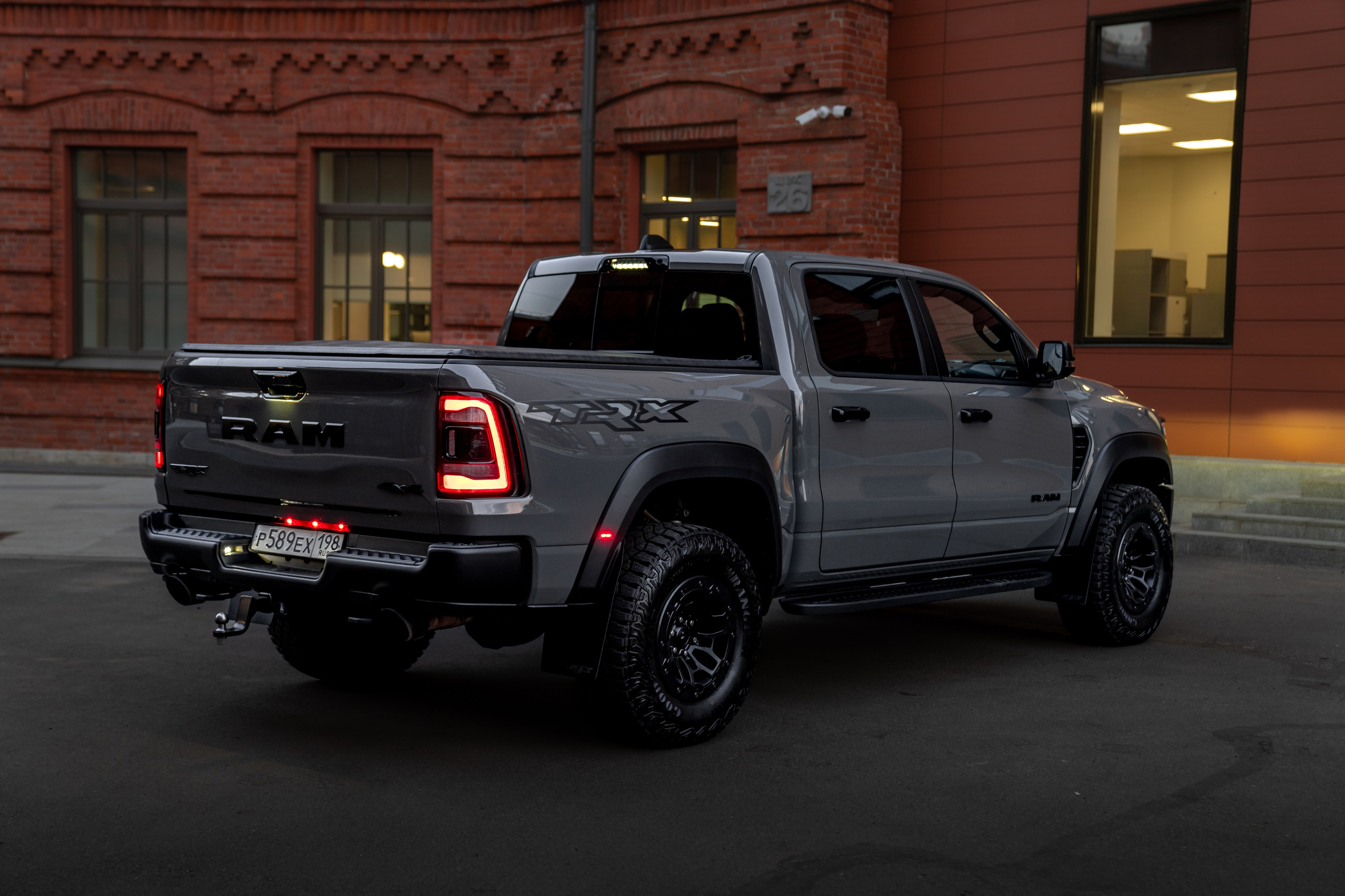 Фото для продажи авто. Фотограф в Санкт-Петербурге Мария Александрова