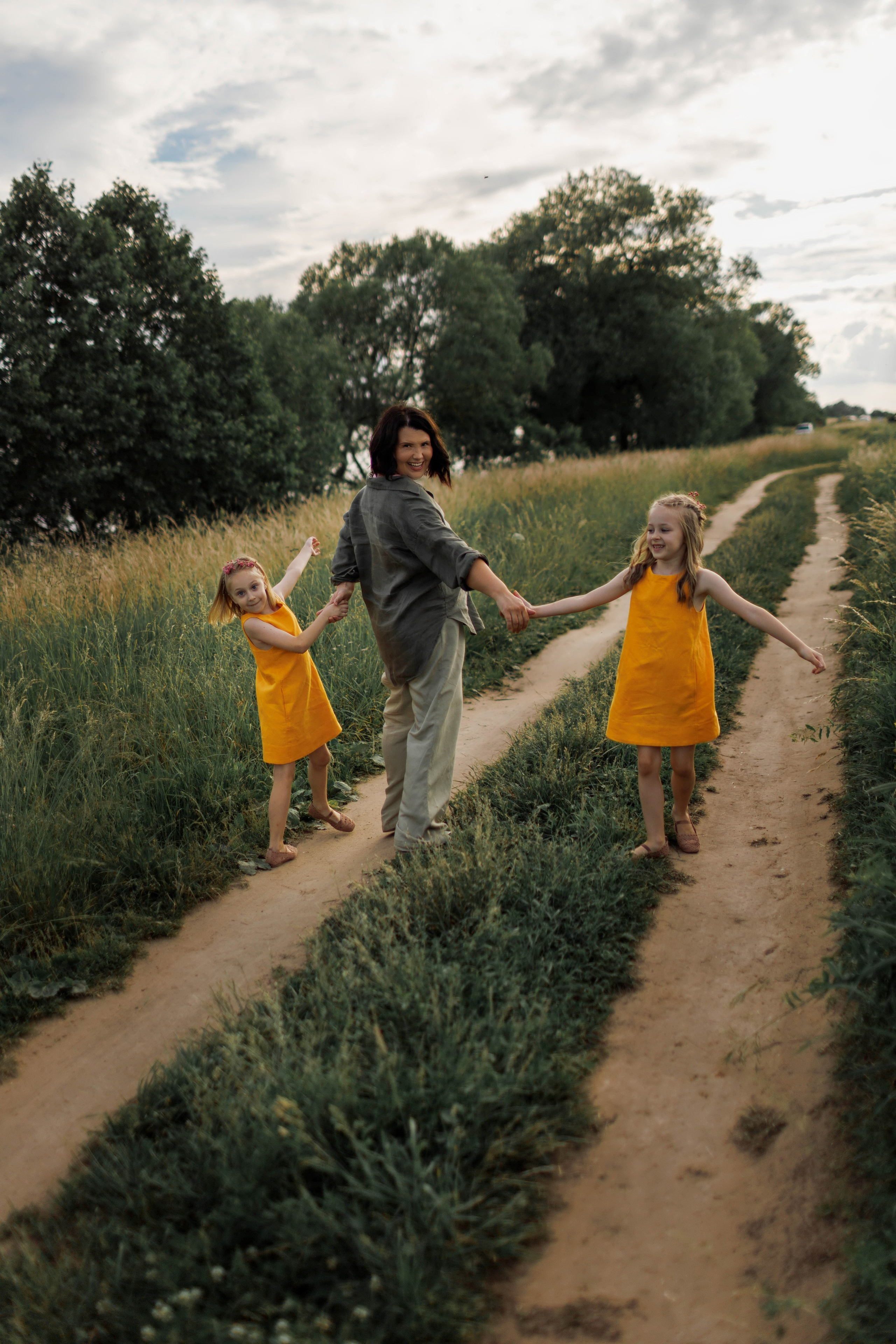День Рождения в поле. Детский и семейный фотограф в Твери Ольга Крестьянинова