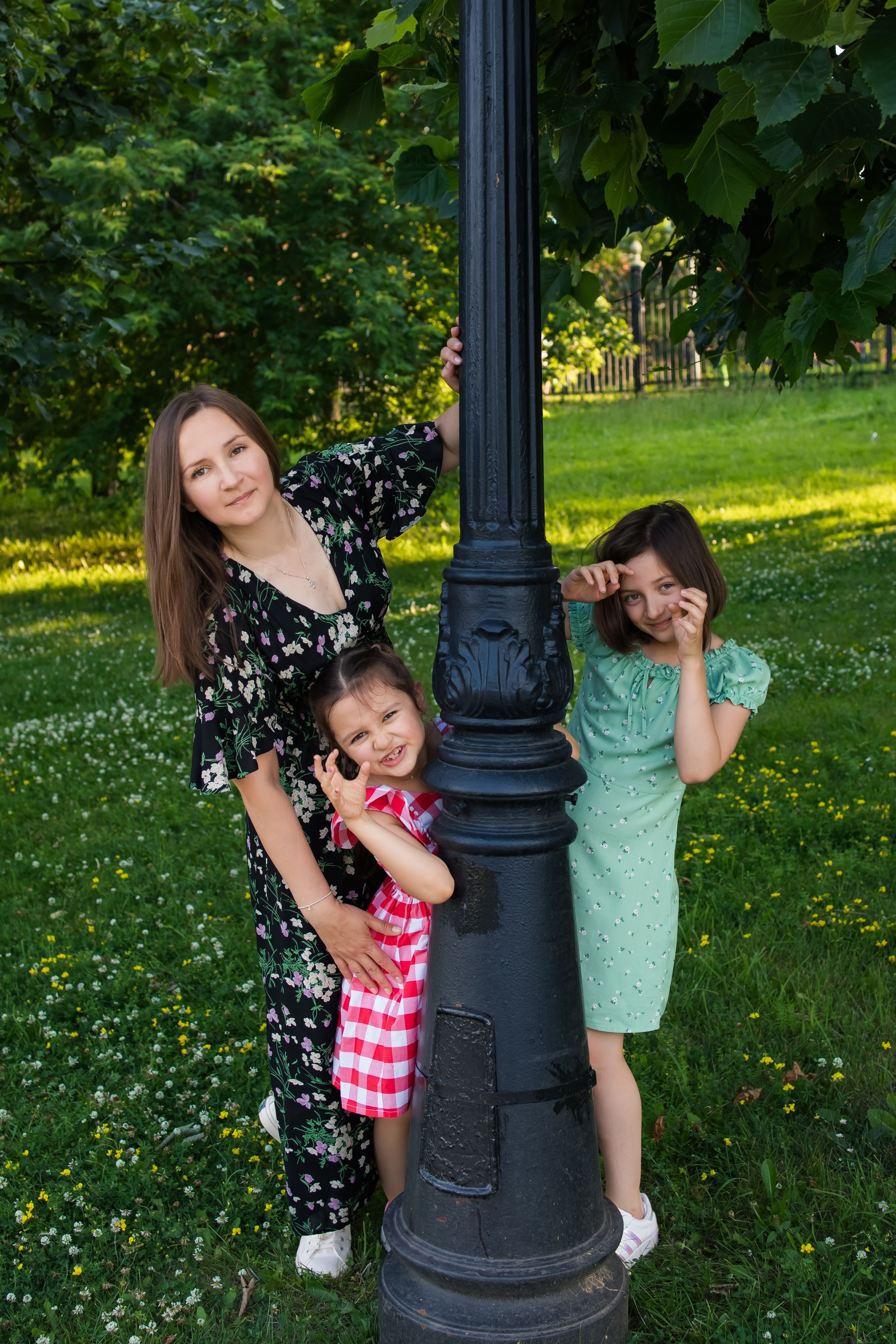 Уличная фотосессия. Агенство фотографов под любой запрос. Москва