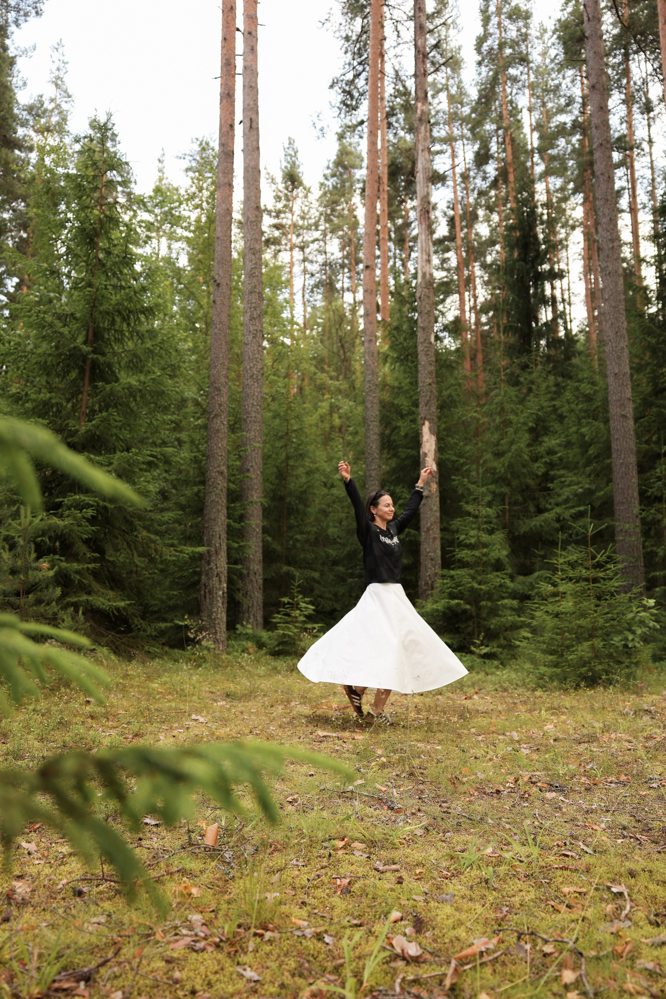 Даша в лесу. Ваш семейный newborn и lifestyle фотограф в СПБ Наталья Журавлева
