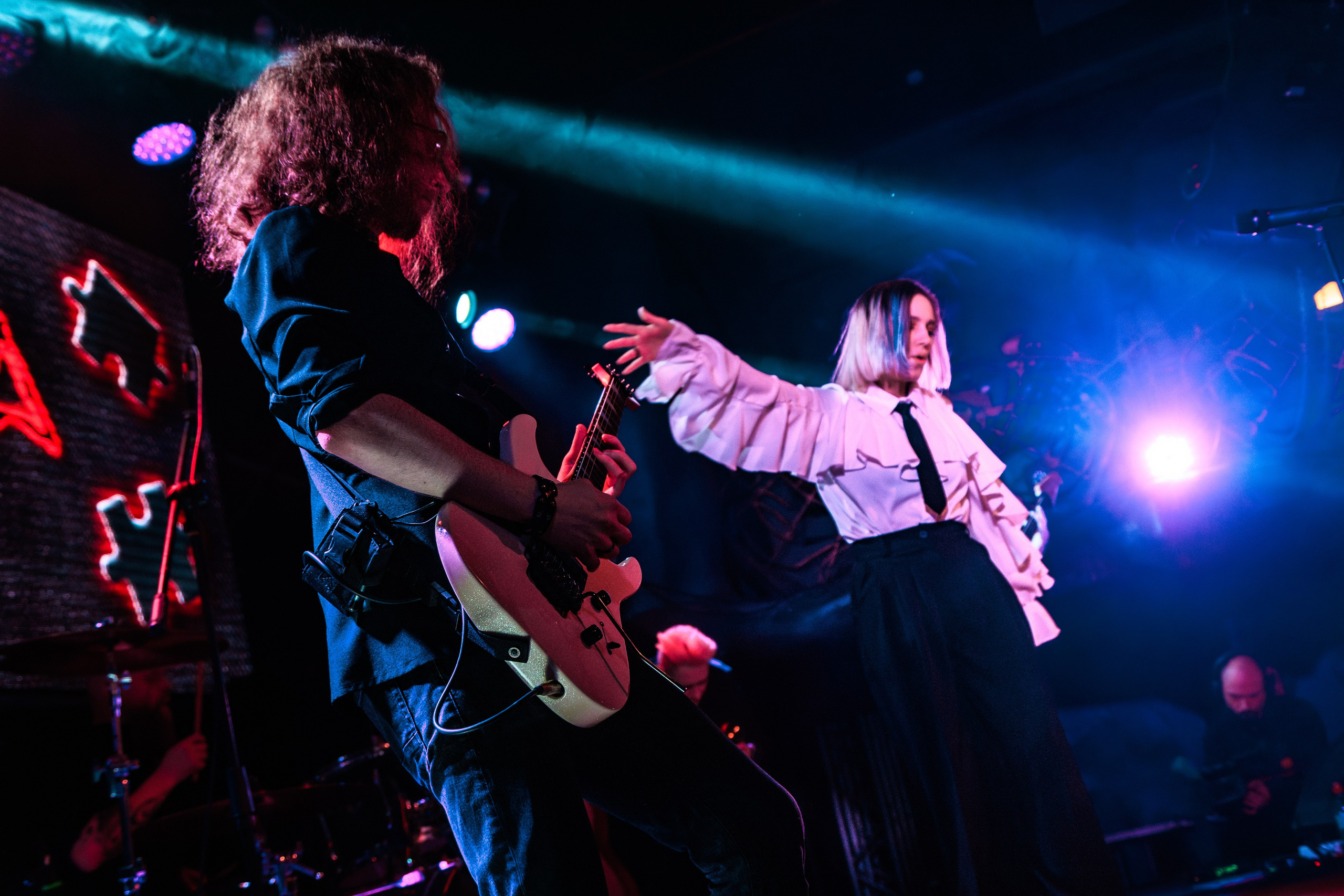 SARA. Репортажный фотограф Екатеринбург | Яркий, качественный репортаж | Концерты, клубы, репортаж, праздники, корпоративы