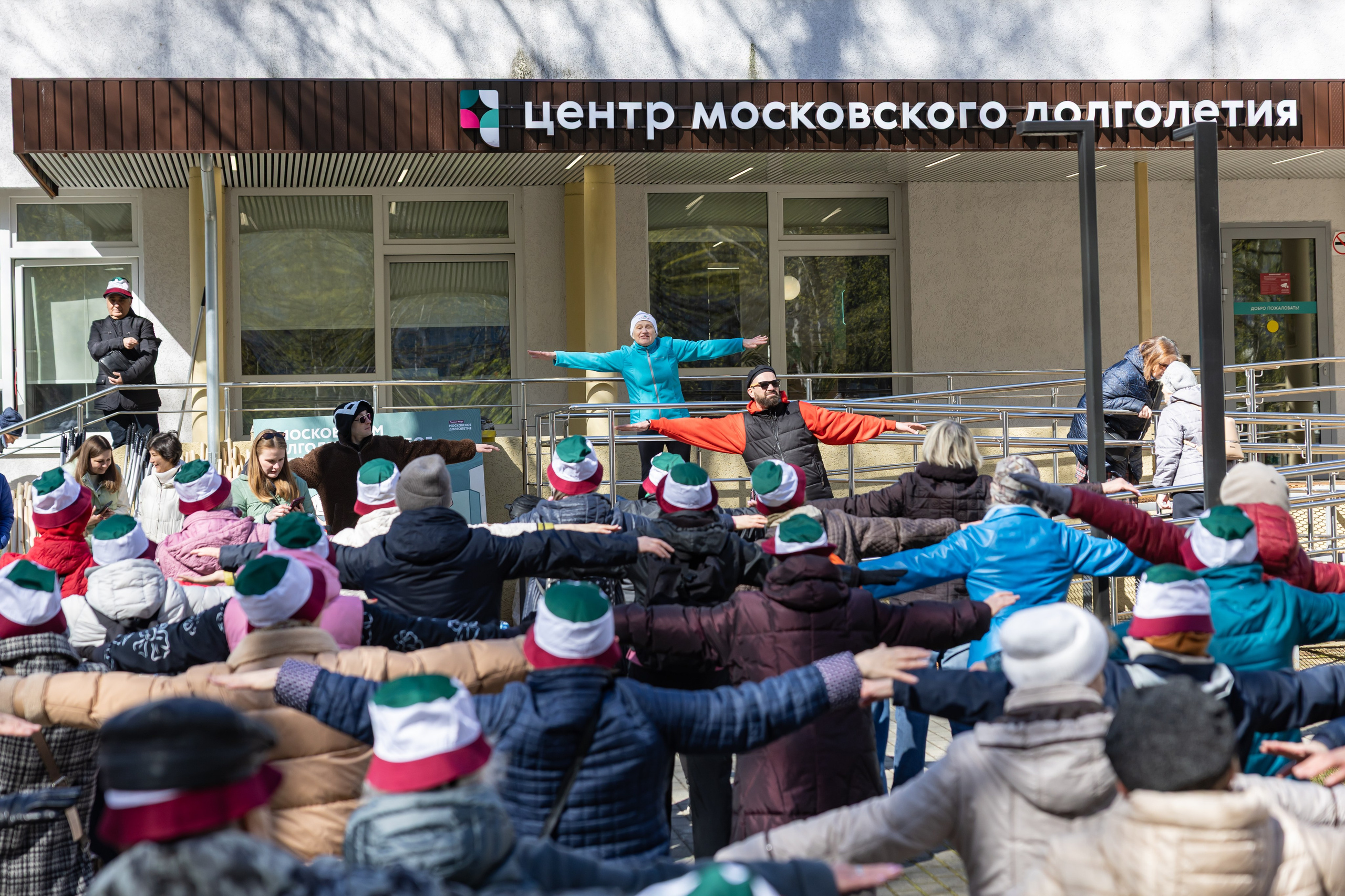 «Субботник поколений». Фотограф Владимир Охрименко