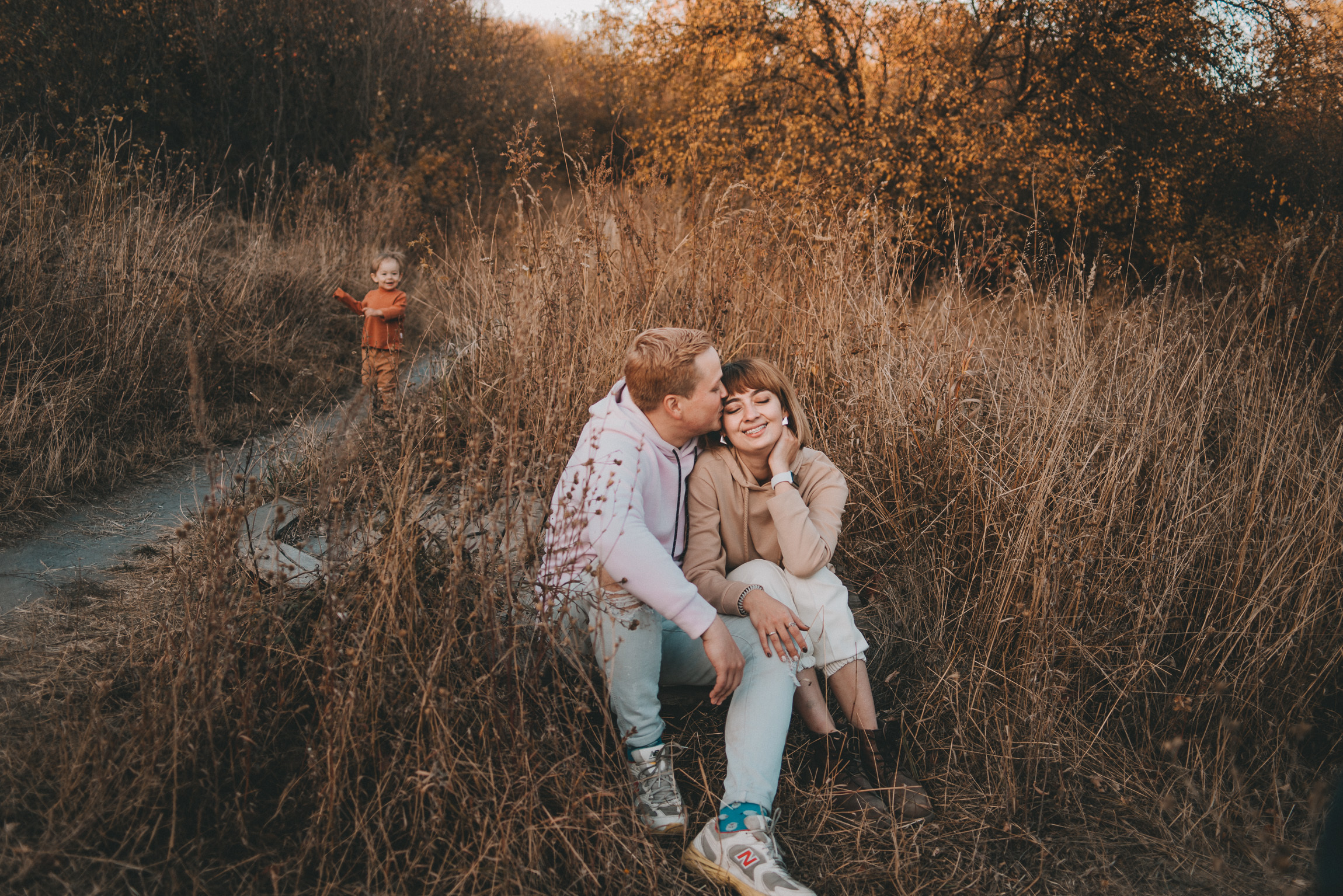 Лена, Костя и Тим. Фотограф новорожденных в стиле lifestyle в Воронеже Юлия Ключникова