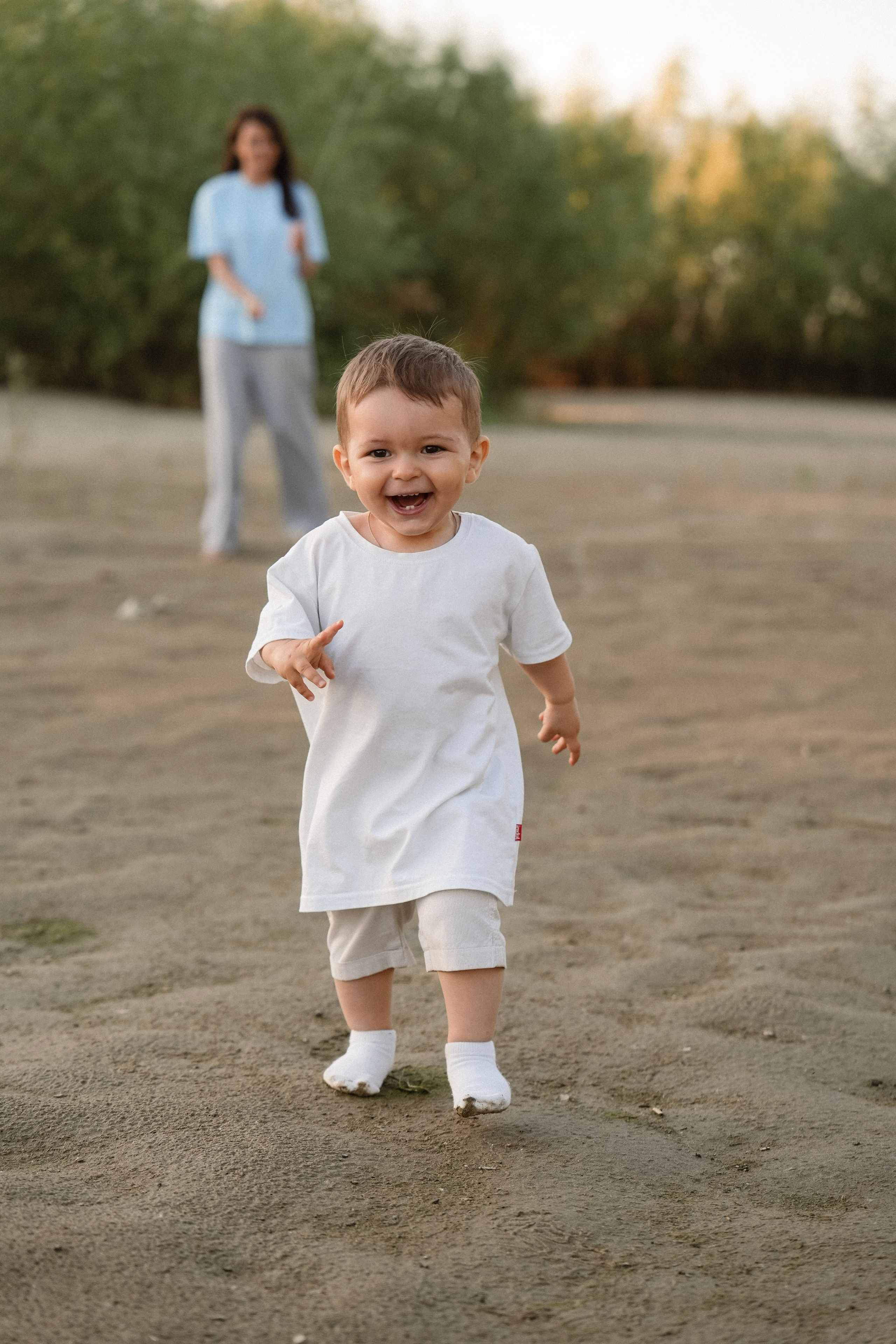 Семейная съёмка на закате. Фотограф с психологическим образованием