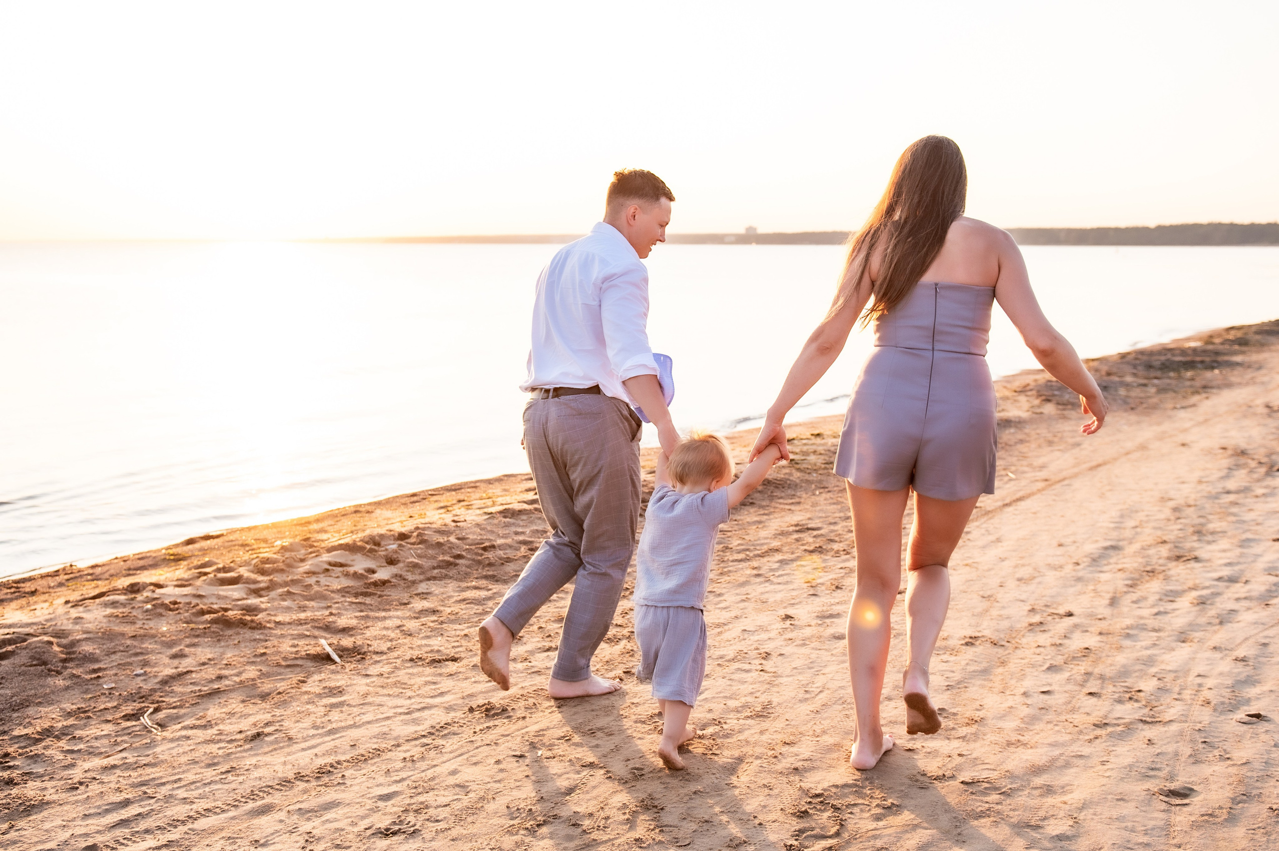 Семейная съемка на пляже. Свадебный и семейный фотограф в Санкт-Петербурге — Мария Черепанова