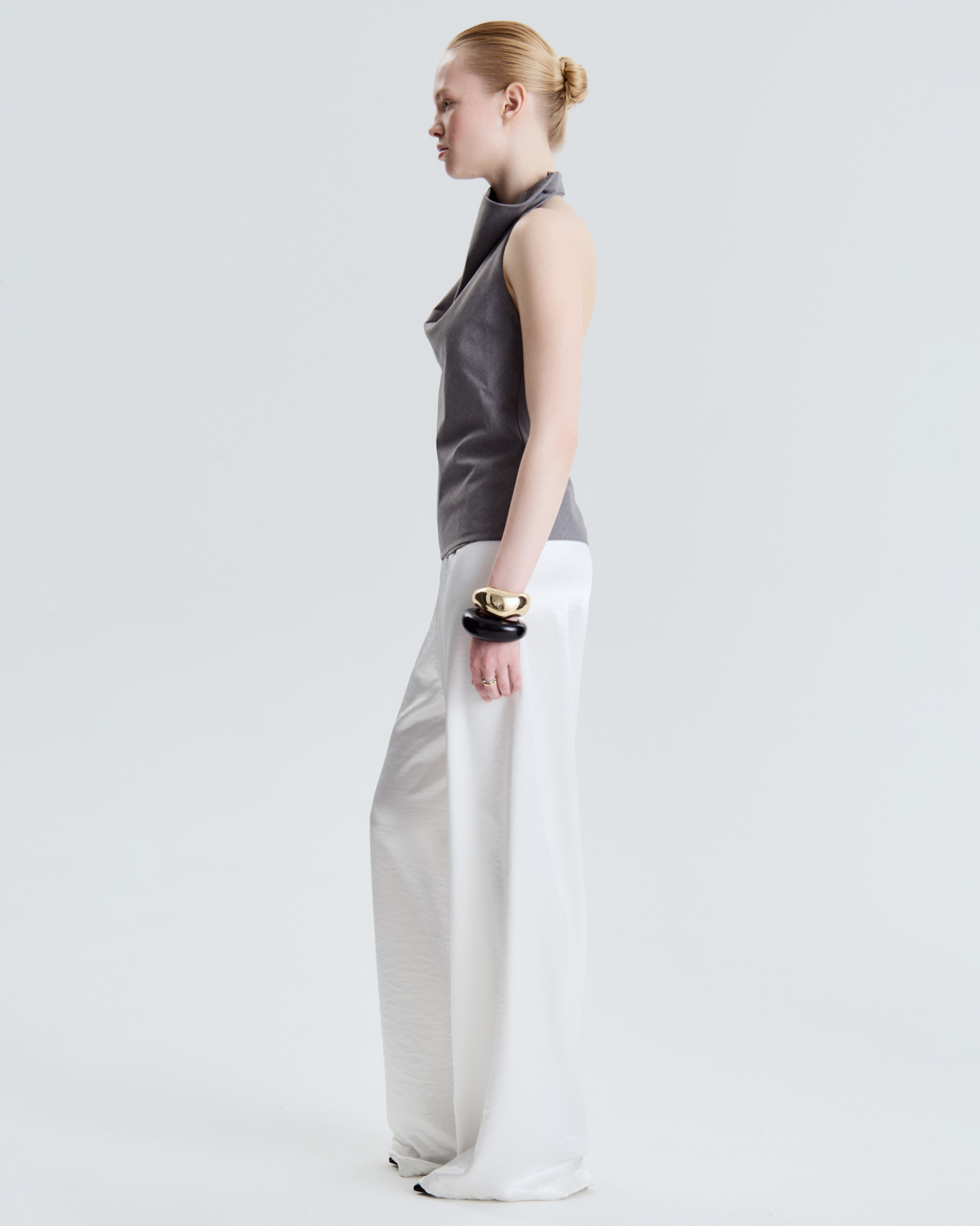 Room513. Фотограф и видеограф для брендов в Москве