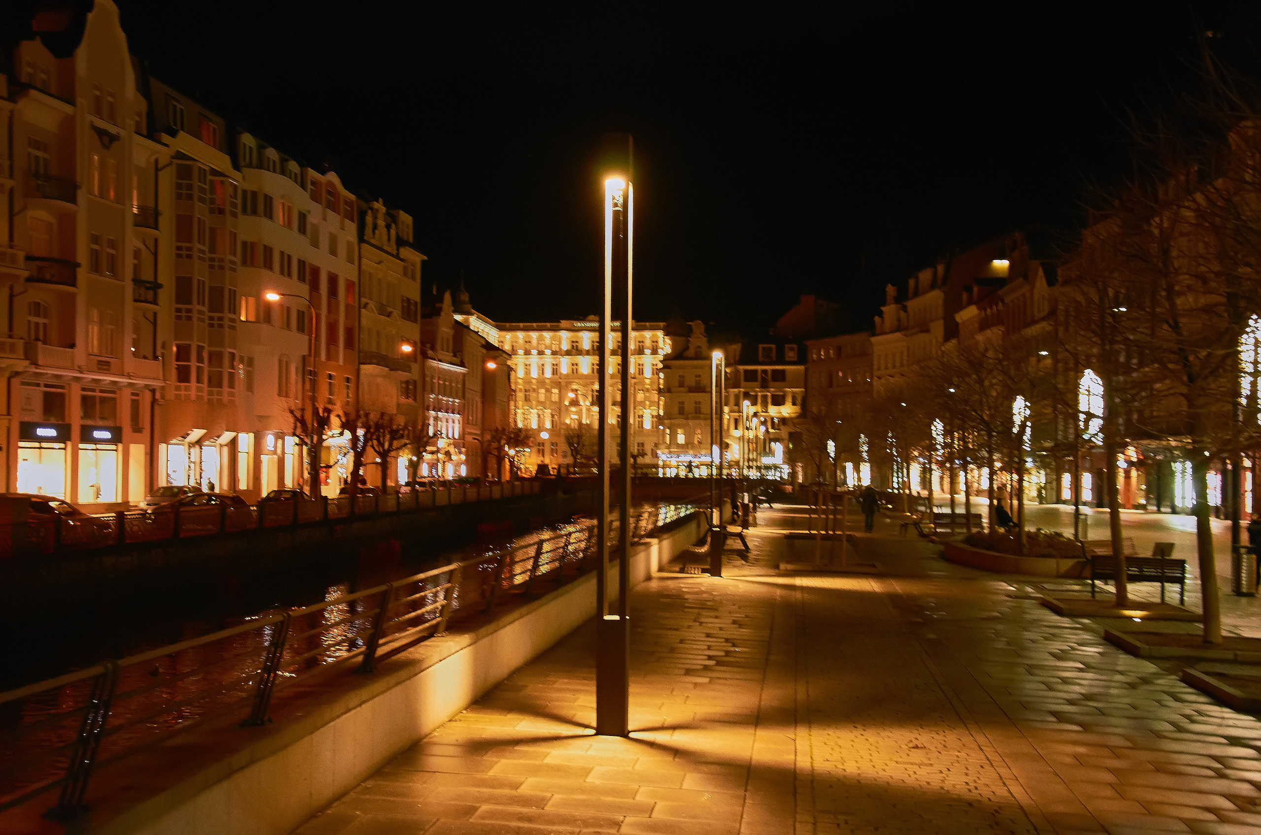 ГОРОДА МИРА. Семейный фотограф. Путешествующий фотограф в Екатеринбурге Евгений Вор