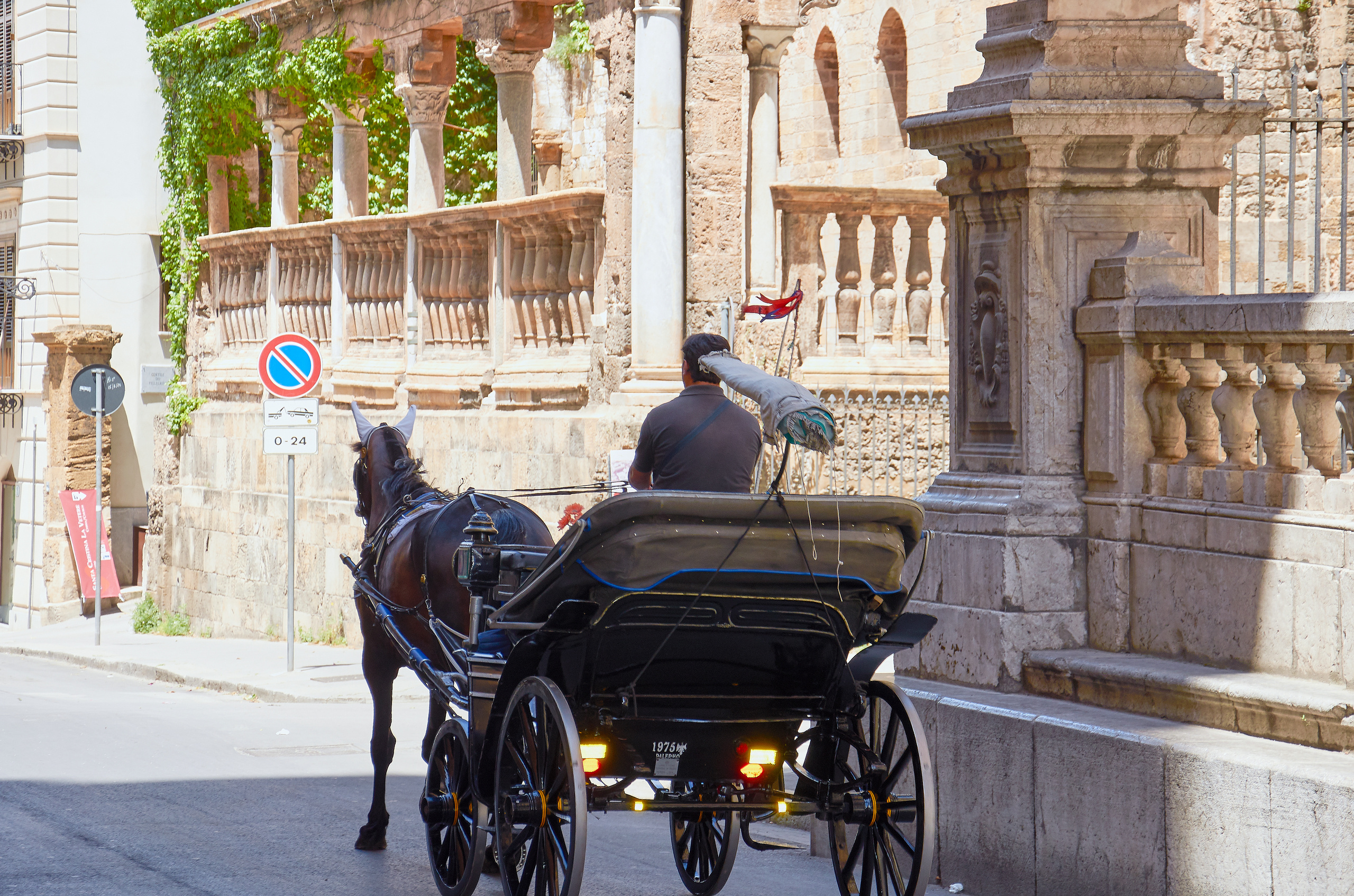 STREET PHOTO. Семейный фотограф. Путешествующий фотограф в Екатеринбурге Евгений Вор
