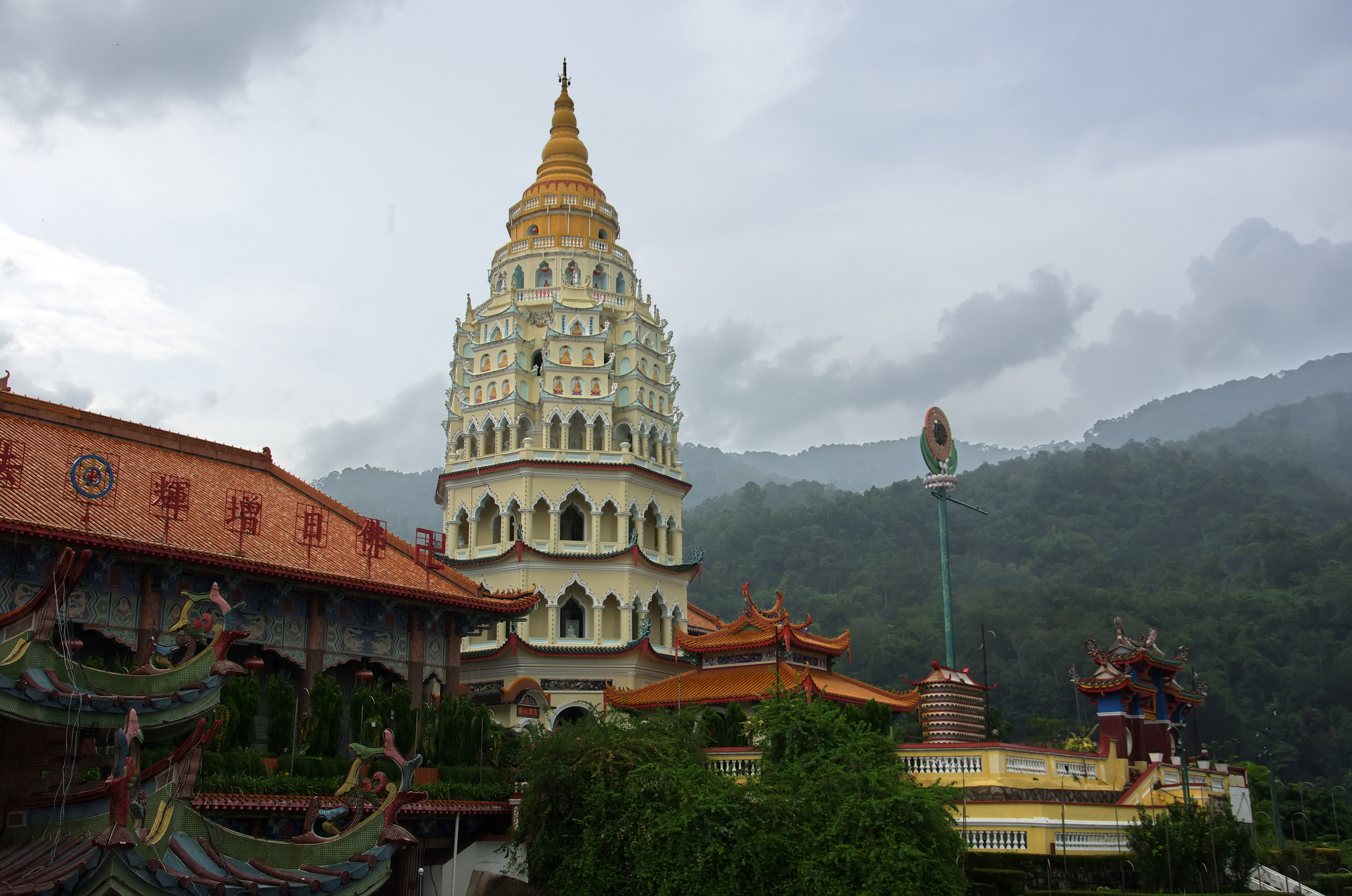ДОСТОПРИМЕЧАТЕЛЬНОСТИ. ПУТЕШЕСТВИЯ. Семейный фотограф. Путешествующий фотограф в Екатеринбурге Евгений Вор
