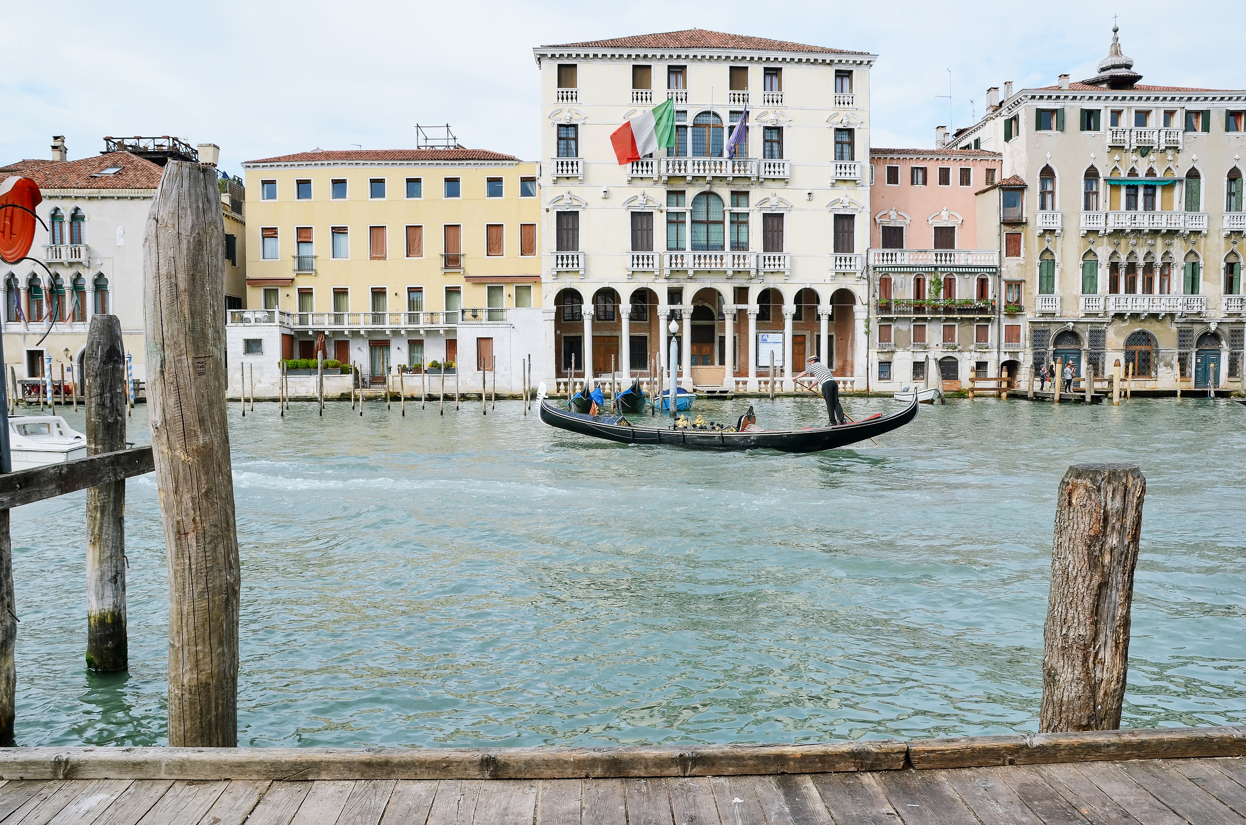 ГОРОДА МИРА. Семейный фотограф. Путешествующий фотограф в Екатеринбурге Евгений Вор