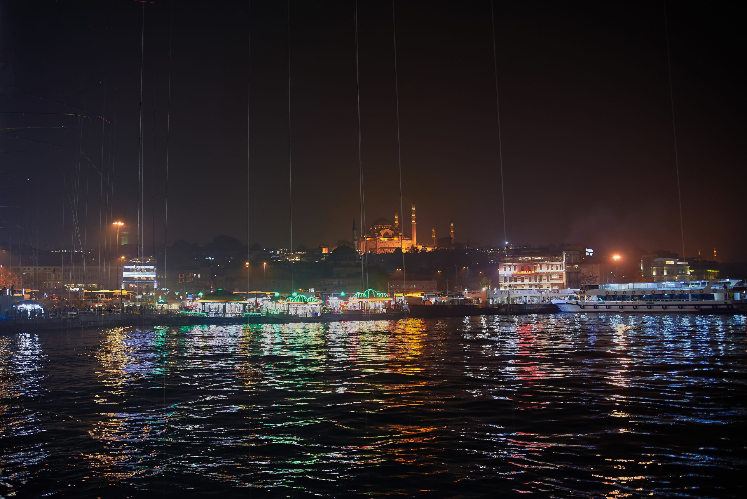 ГОРОДА МИРА. Семейный фотограф. Путешествующий фотограф в Екатеринбурге Евгений Вор