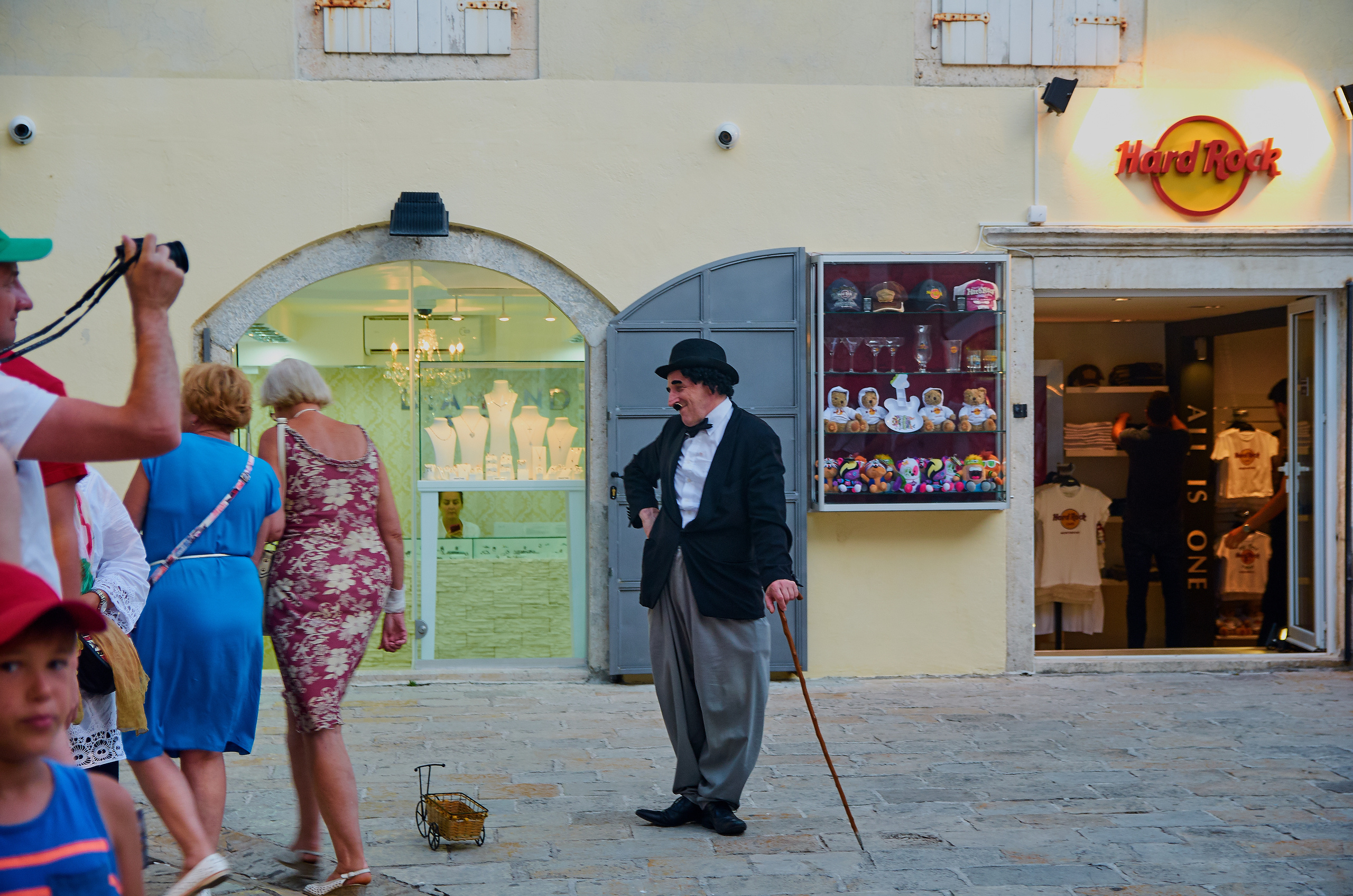 ЛЮДИ. ЛИЦА. Семейный фотограф. Путешествующий фотограф в Екатеринбурге Евгений Вор