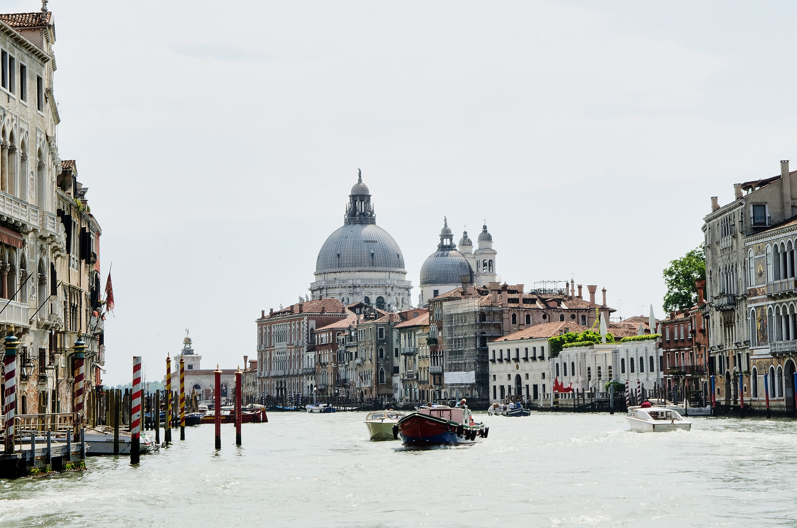 ГОРОДА МИРА. Семейный фотограф. Путешествующий фотограф в Екатеринбурге Евгений Вор