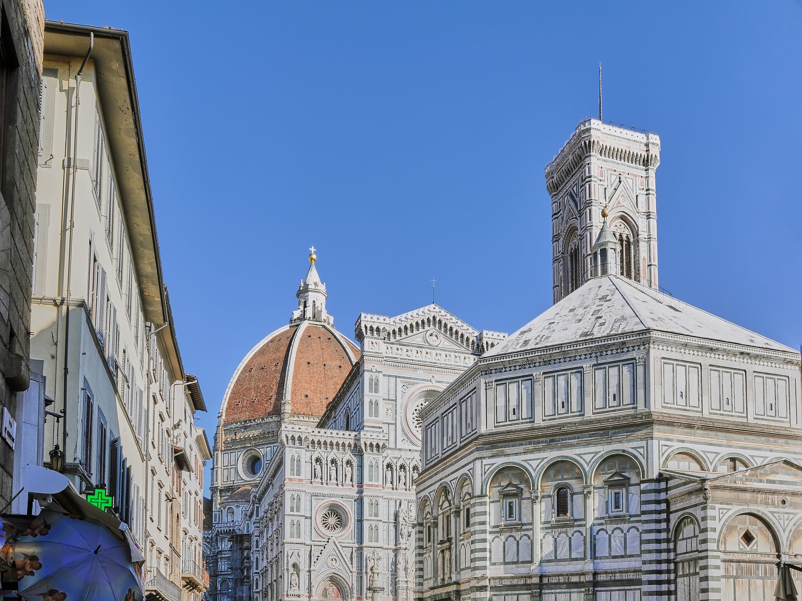 ГОРОДА МИРА. Семейный фотограф. Путешествующий фотограф в Екатеринбурге Евгений Вор