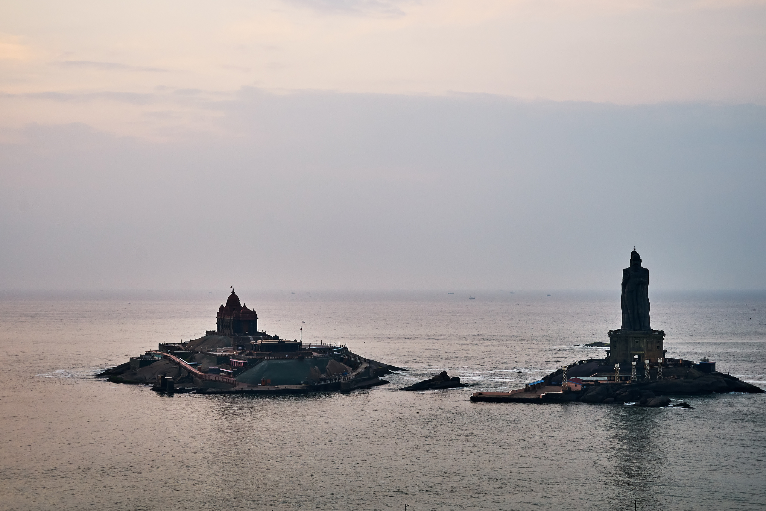 ДОСТОПРИМЕЧАТЕЛЬНОСТИ. ПУТЕШЕСТВИЯ. Семейный фотограф. Путешествующий фотограф в Екатеринбурге Евгений Вор