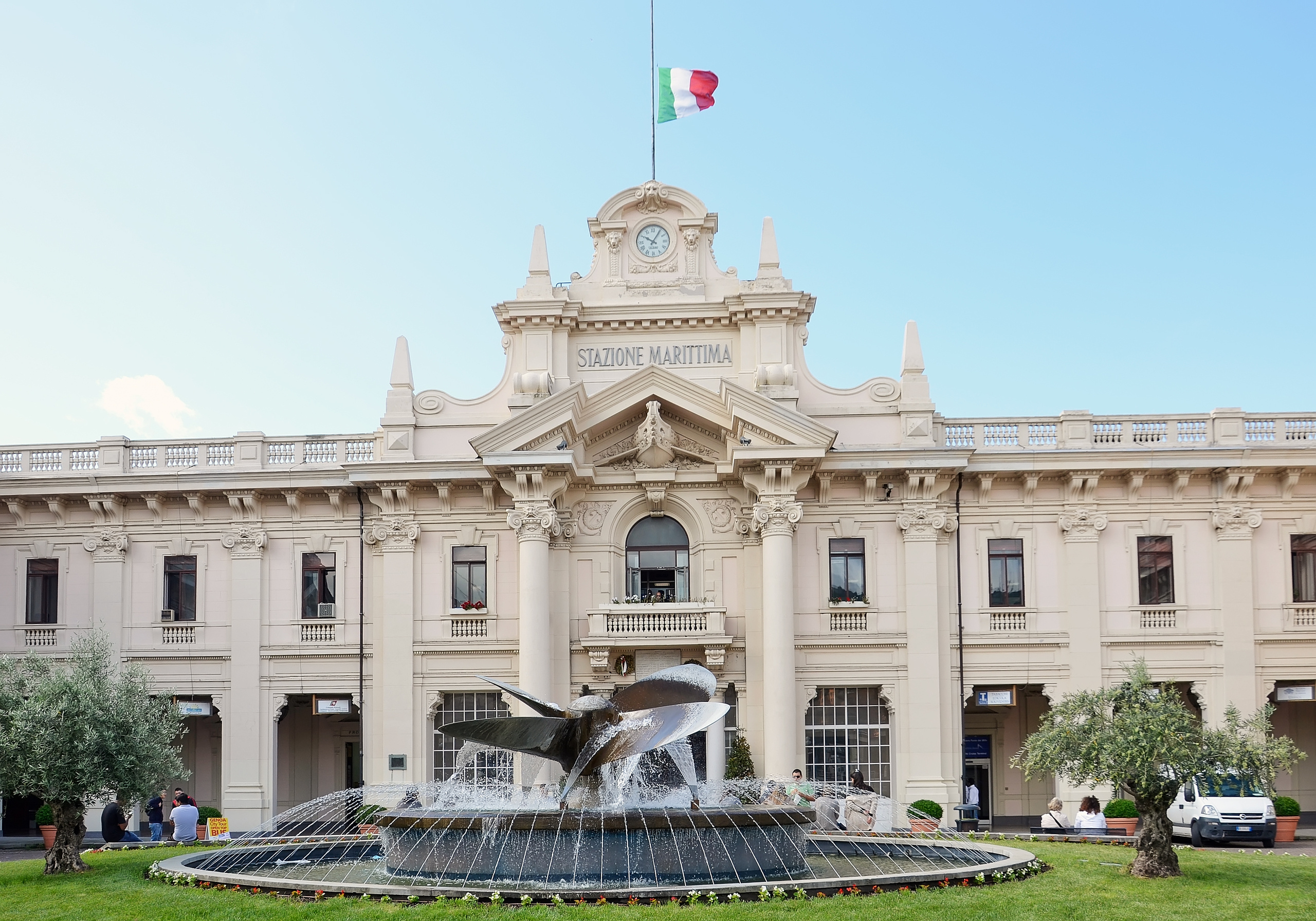 ГОРОДА МИРА. Семейный фотограф. Путешествующий фотограф в Екатеринбурге Евгений Вор