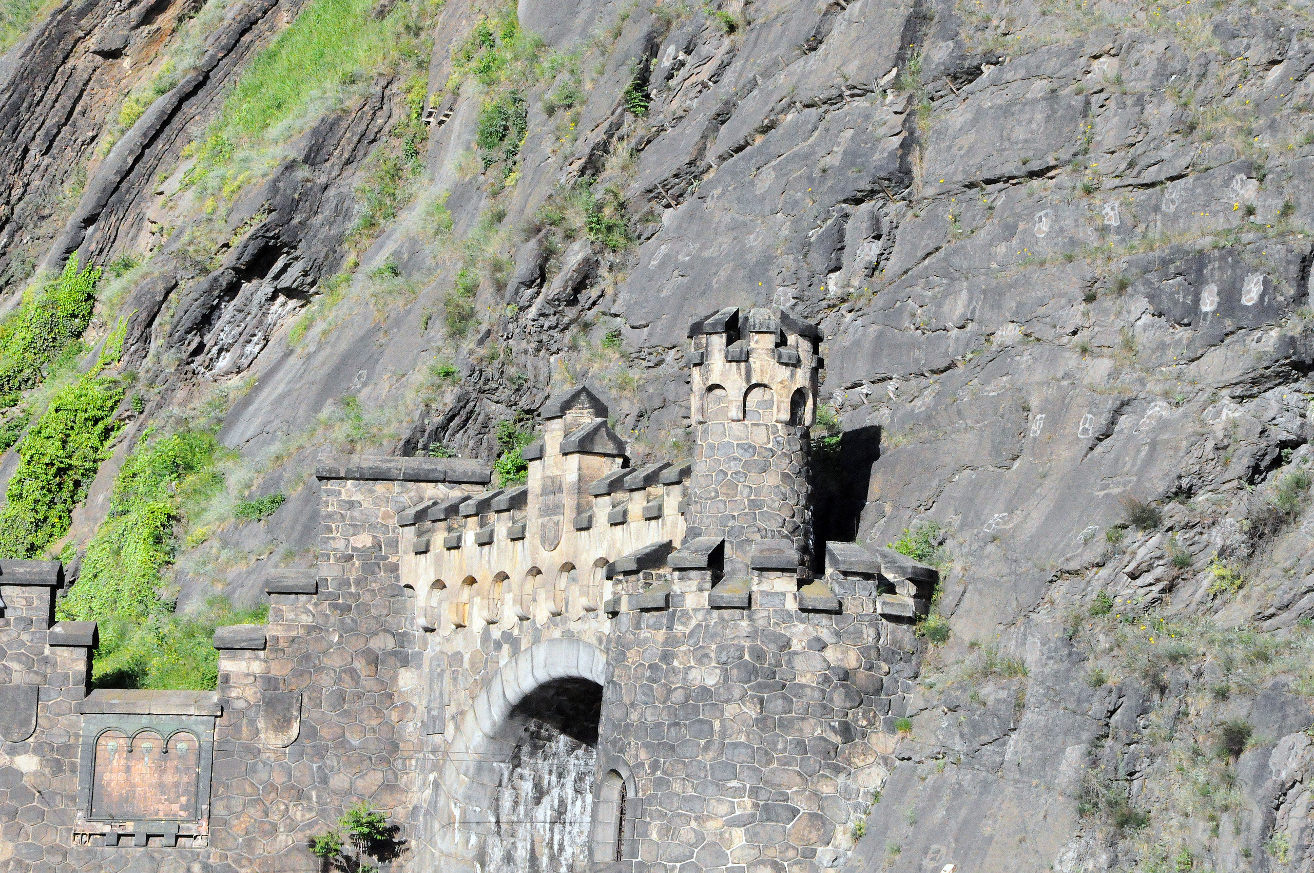 ДОСТОПРИМЕЧАТЕЛЬНОСТИ. ПУТЕШЕСТВИЯ. Семейный фотограф. Путешествующий фотограф в Екатеринбурге Евгений Вор