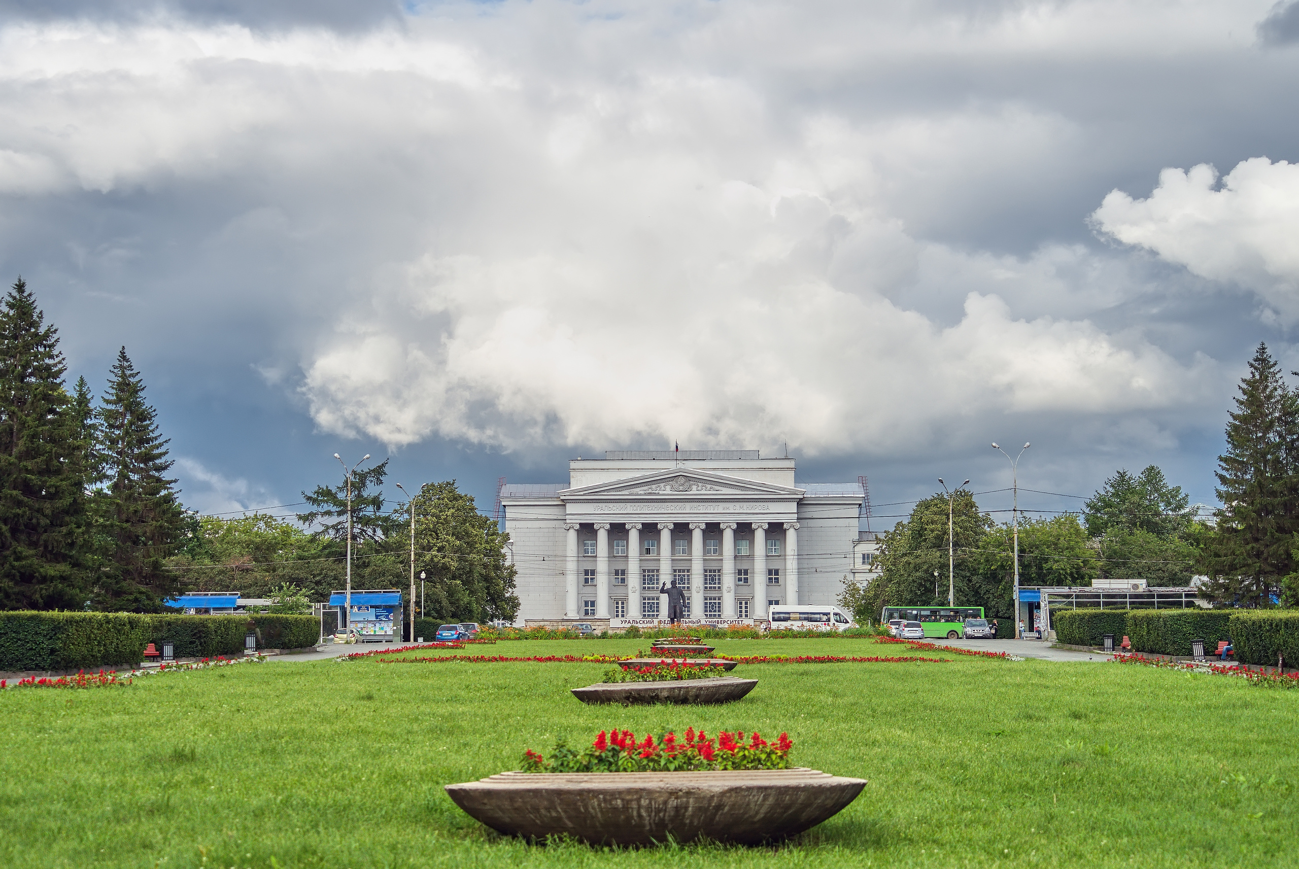 STREET PHOTO. Семейный фотограф. Путешествующий фотограф в Екатеринбурге Евгений Вор