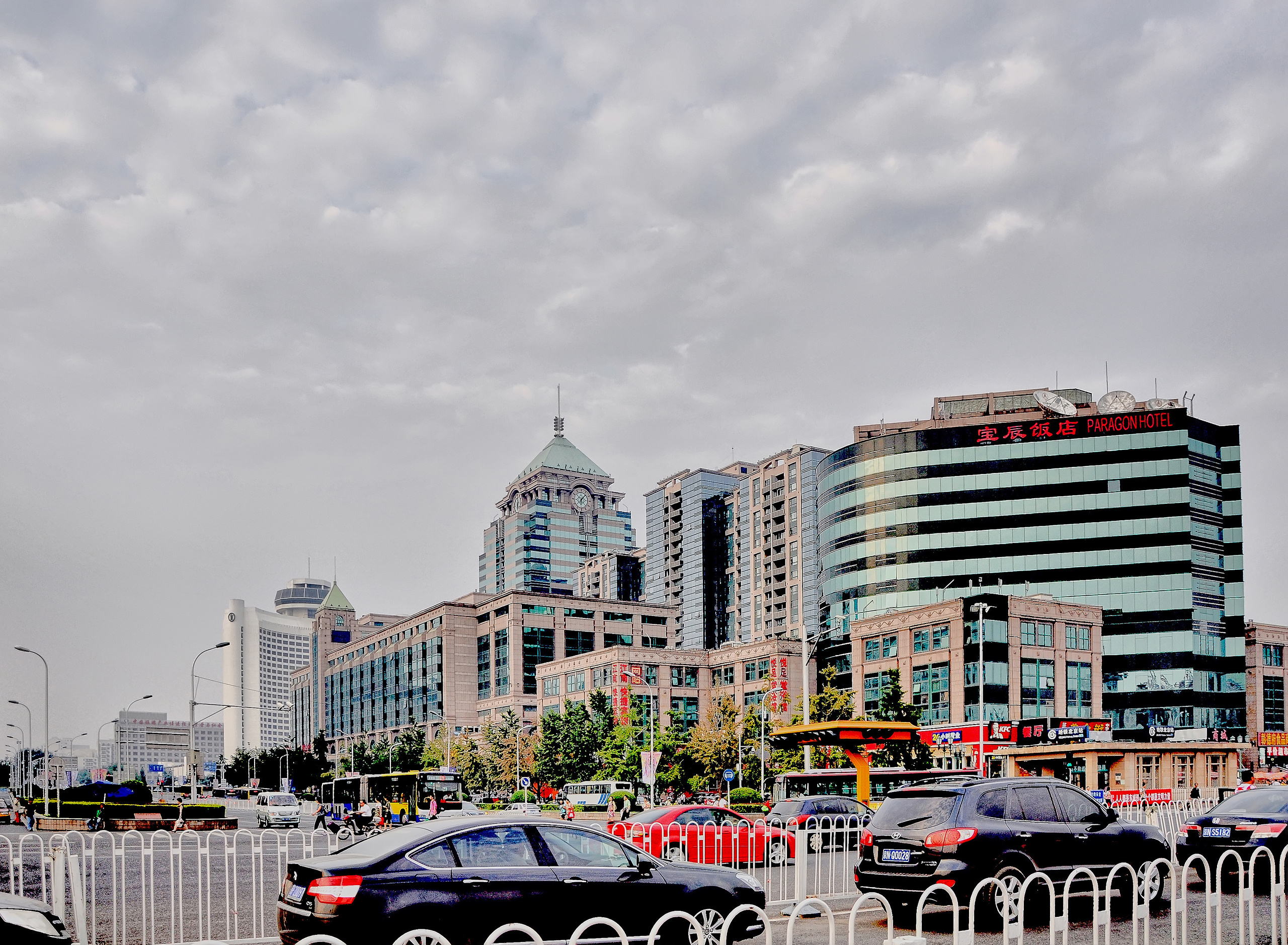 ГОРОДА МИРА. Семейный фотограф. Путешествующий фотограф в Екатеринбурге Евгений Вор