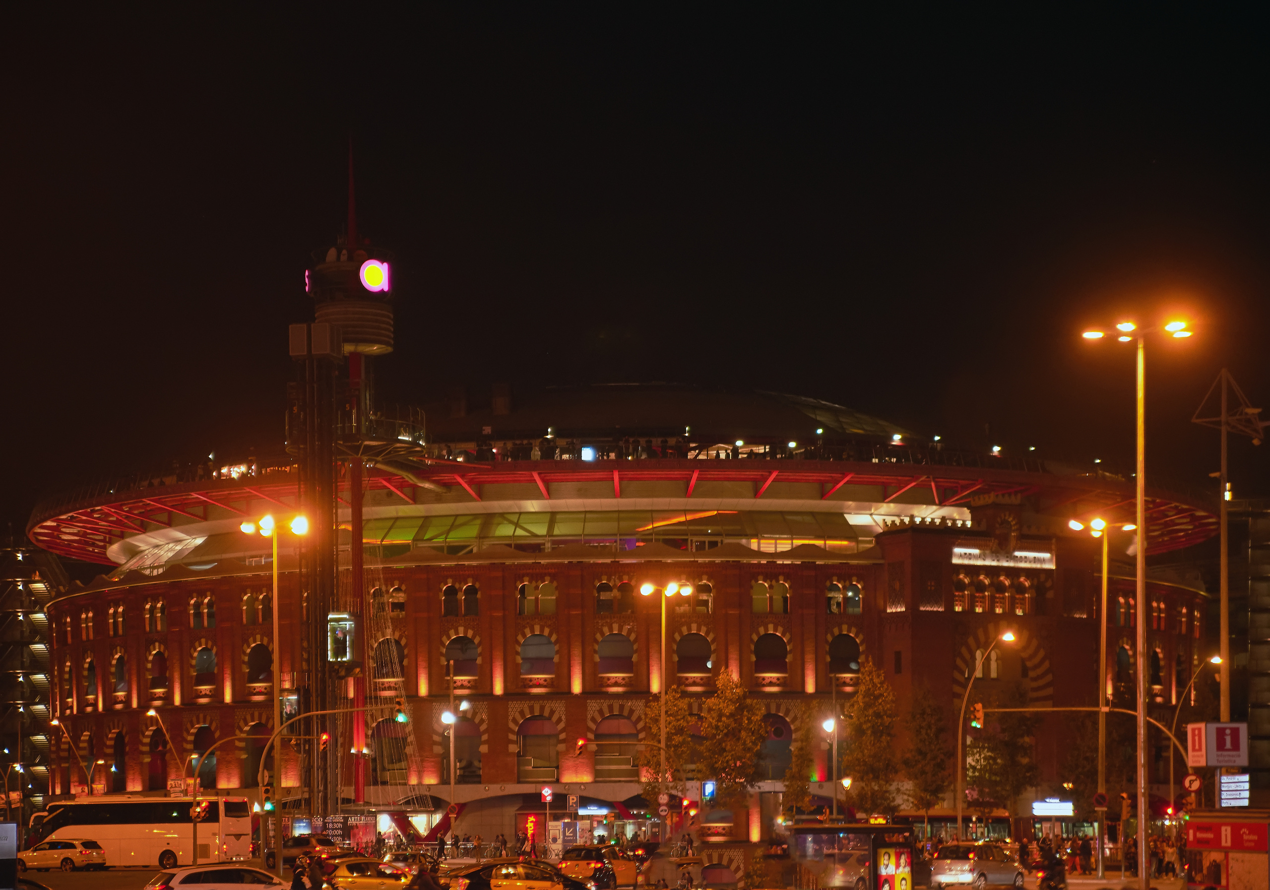 STREET PHOTO. Семейный фотограф. Путешествующий фотограф в Екатеринбурге Евгений Вор