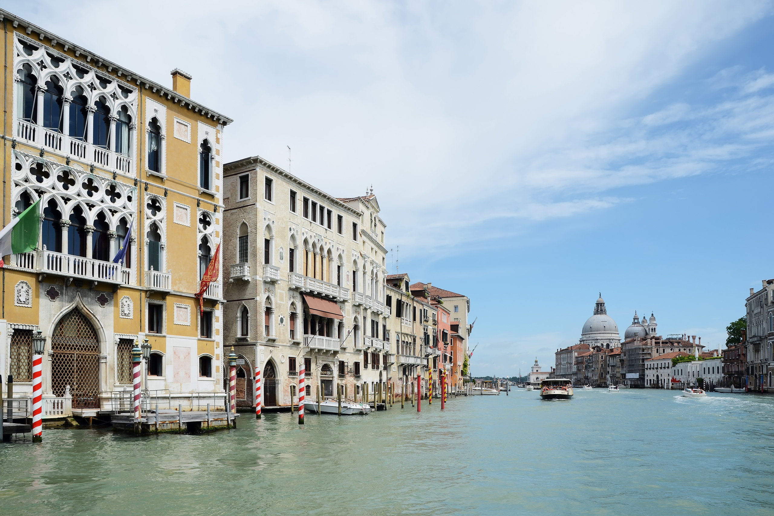ГОРОДА МИРА. Семейный фотограф. Путешествующий фотограф в Екатеринбурге Евгений Вор