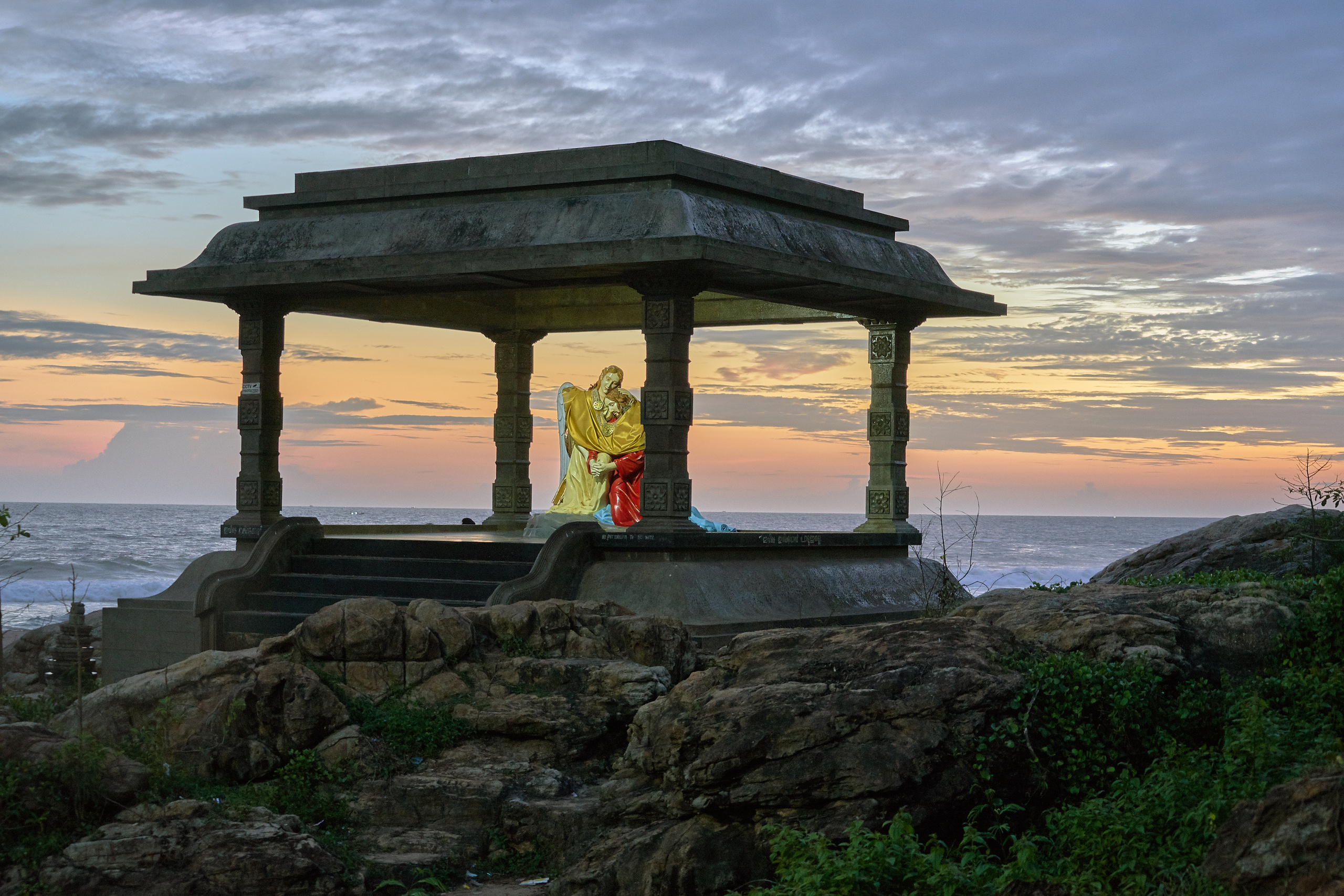 ДОСТОПРИМЕЧАТЕЛЬНОСТИ. ПУТЕШЕСТВИЯ. Семейный фотограф. Путешествующий фотограф в Екатеринбурге Евгений Вор