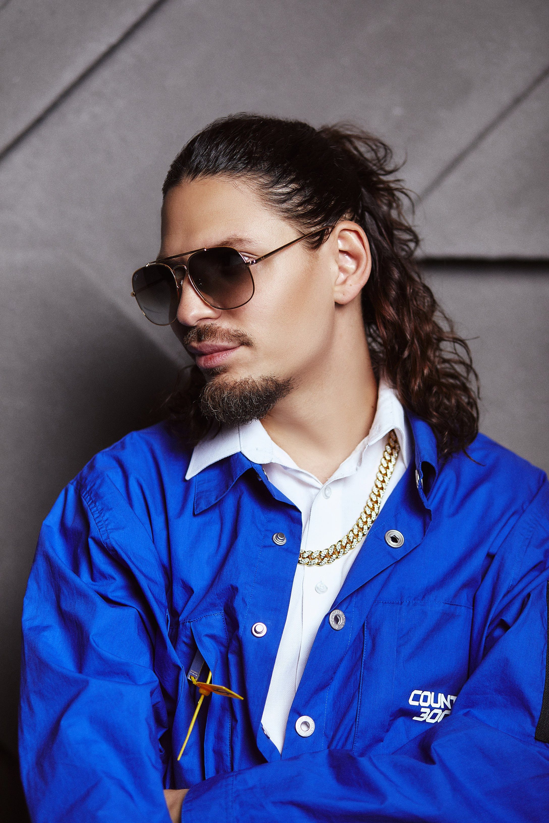 Профессиональная фотосессия для мужчин в студии | Образ уверенного лидера