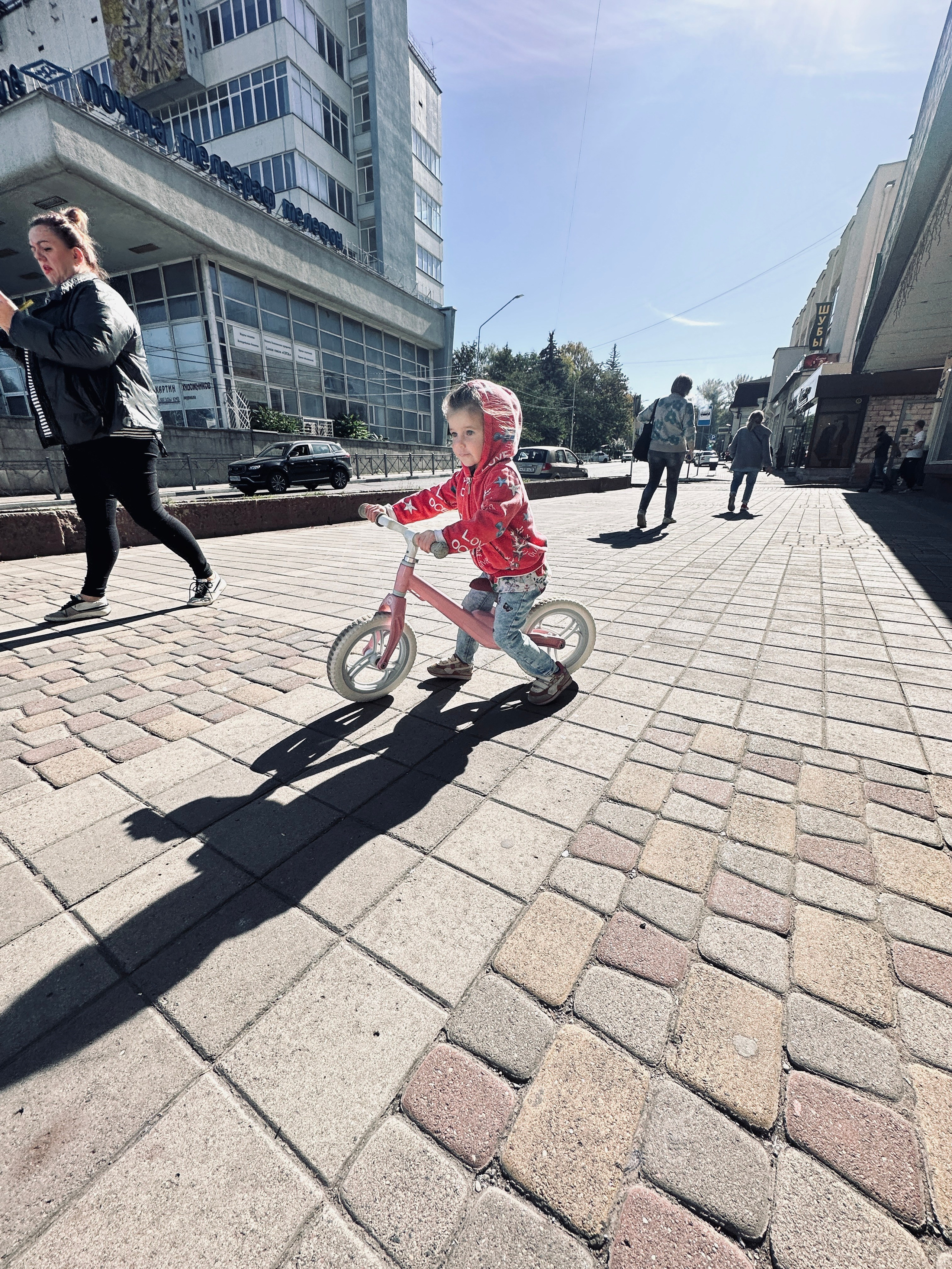 Дети. Смотри, красота!