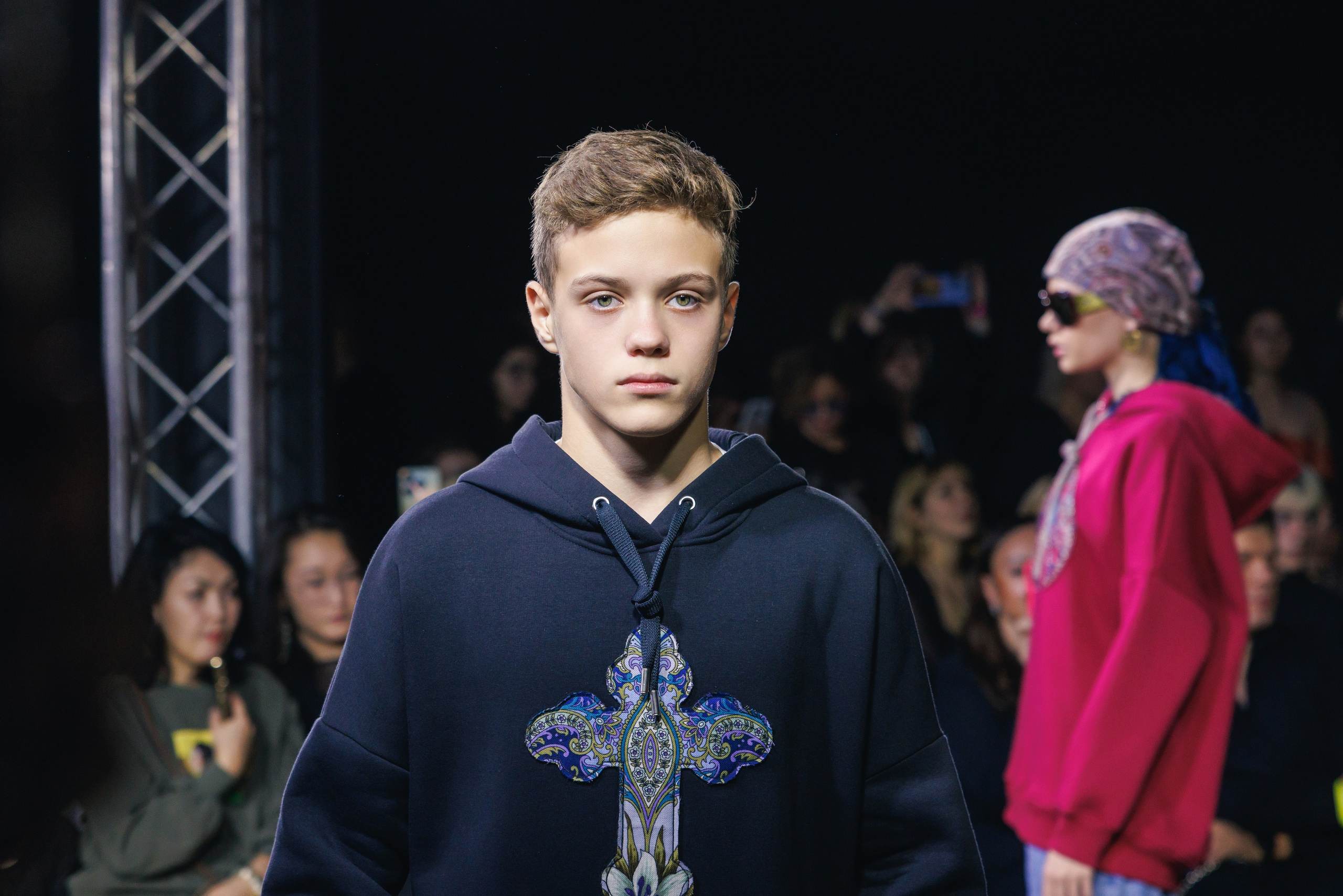 Volga Fashion Week. Профессиональный фотограф в Москве Захар Ишутин