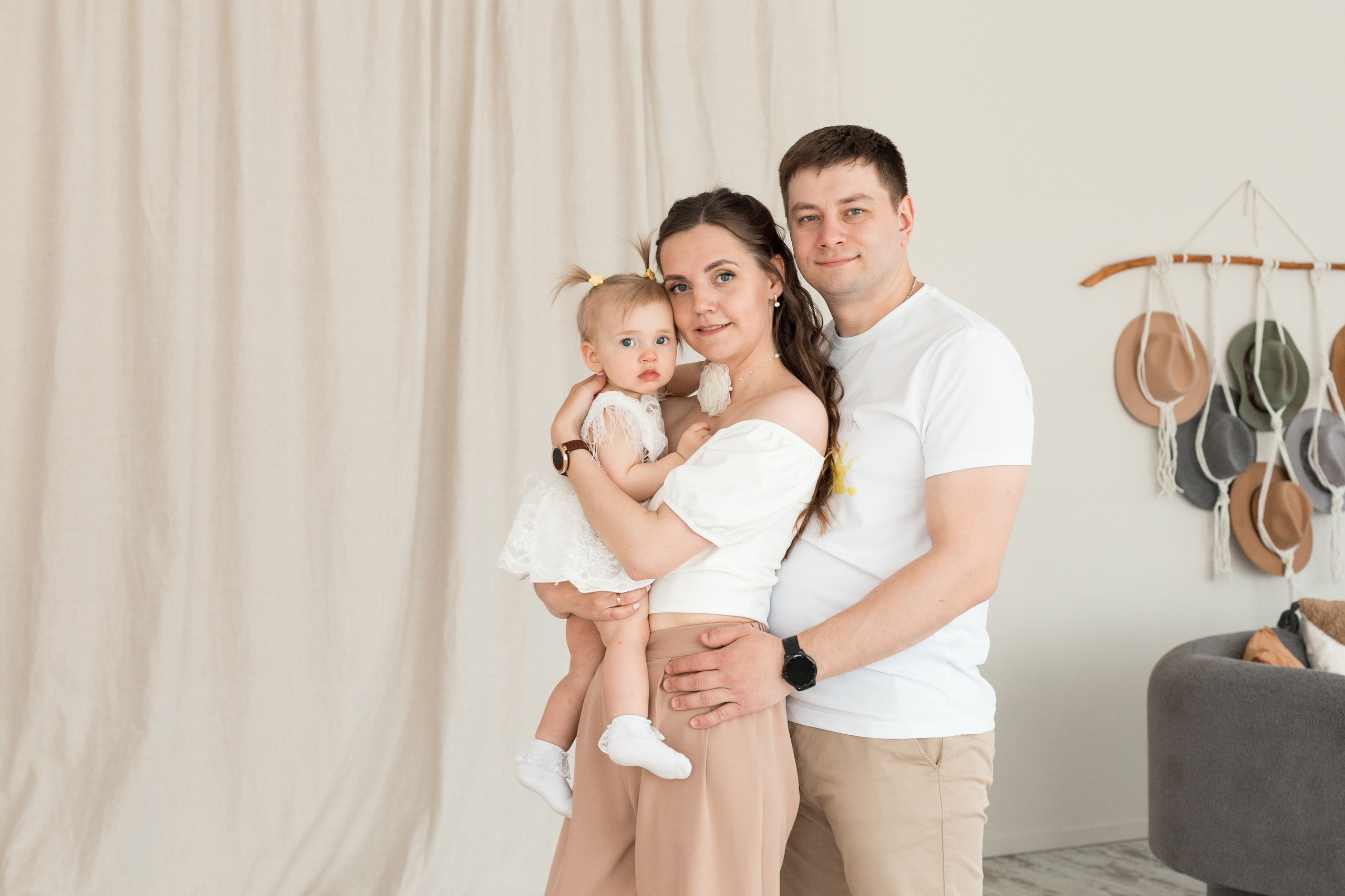 Семейная студийная съемка. Семейный и детский фотограф в Перми Ксения Масленникова