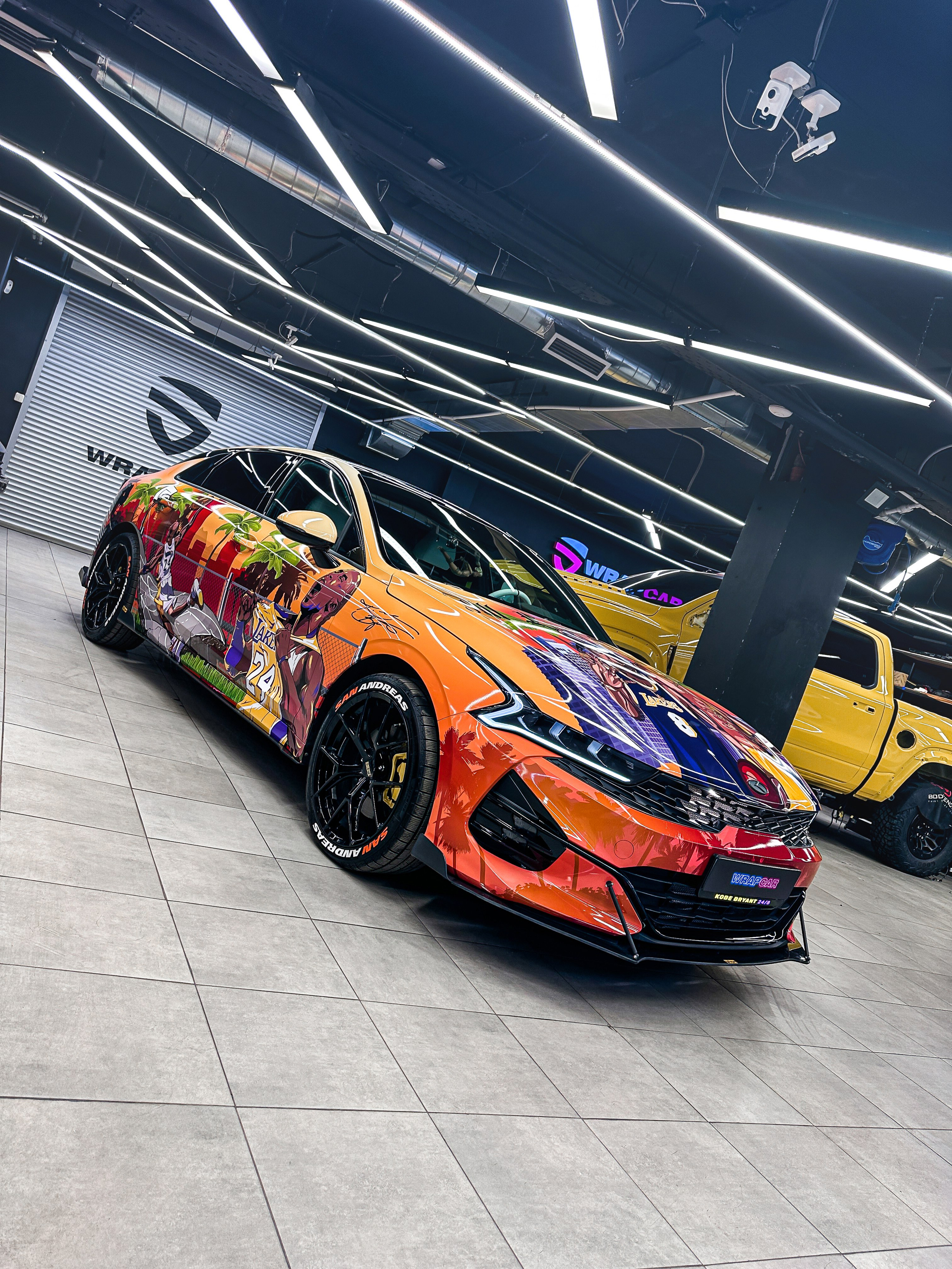 Винилография на KIA K5. Студия дизайна и оклейки авто Barmaley Design