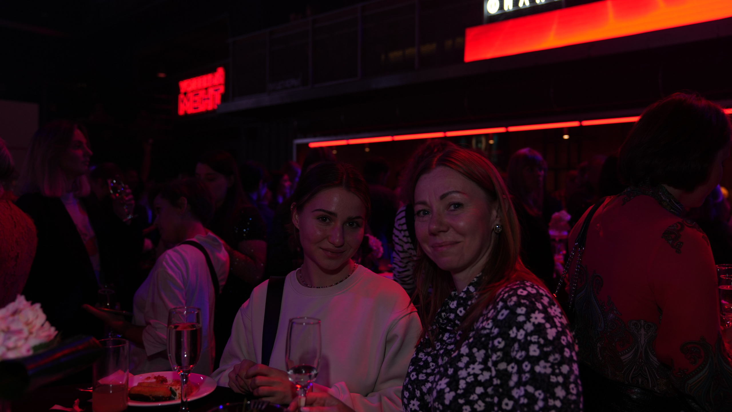 Презентация Пятого канала 01.10.2024. EVEREST PHOTO REPORT