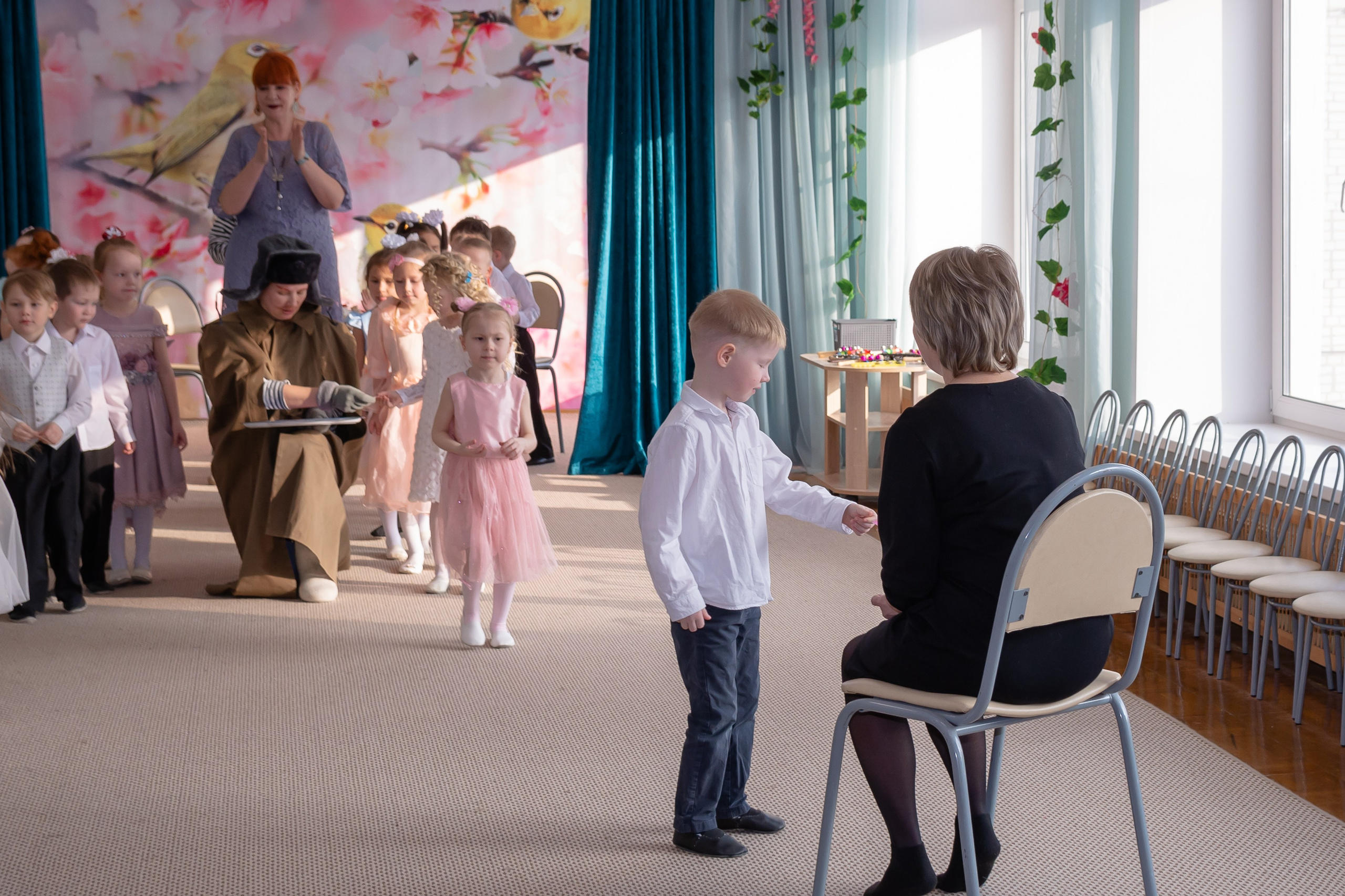 Весенний утренник