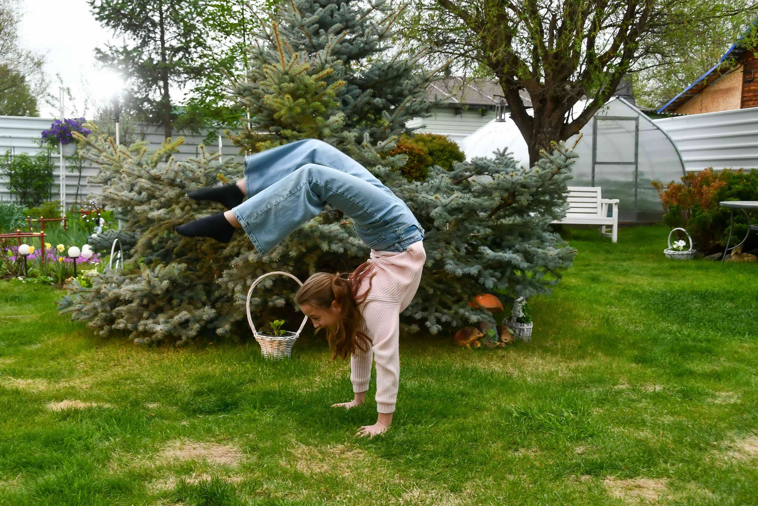 Выписка из роддома. Гуляния. Репортажный и детский фотограф в Новосибирске