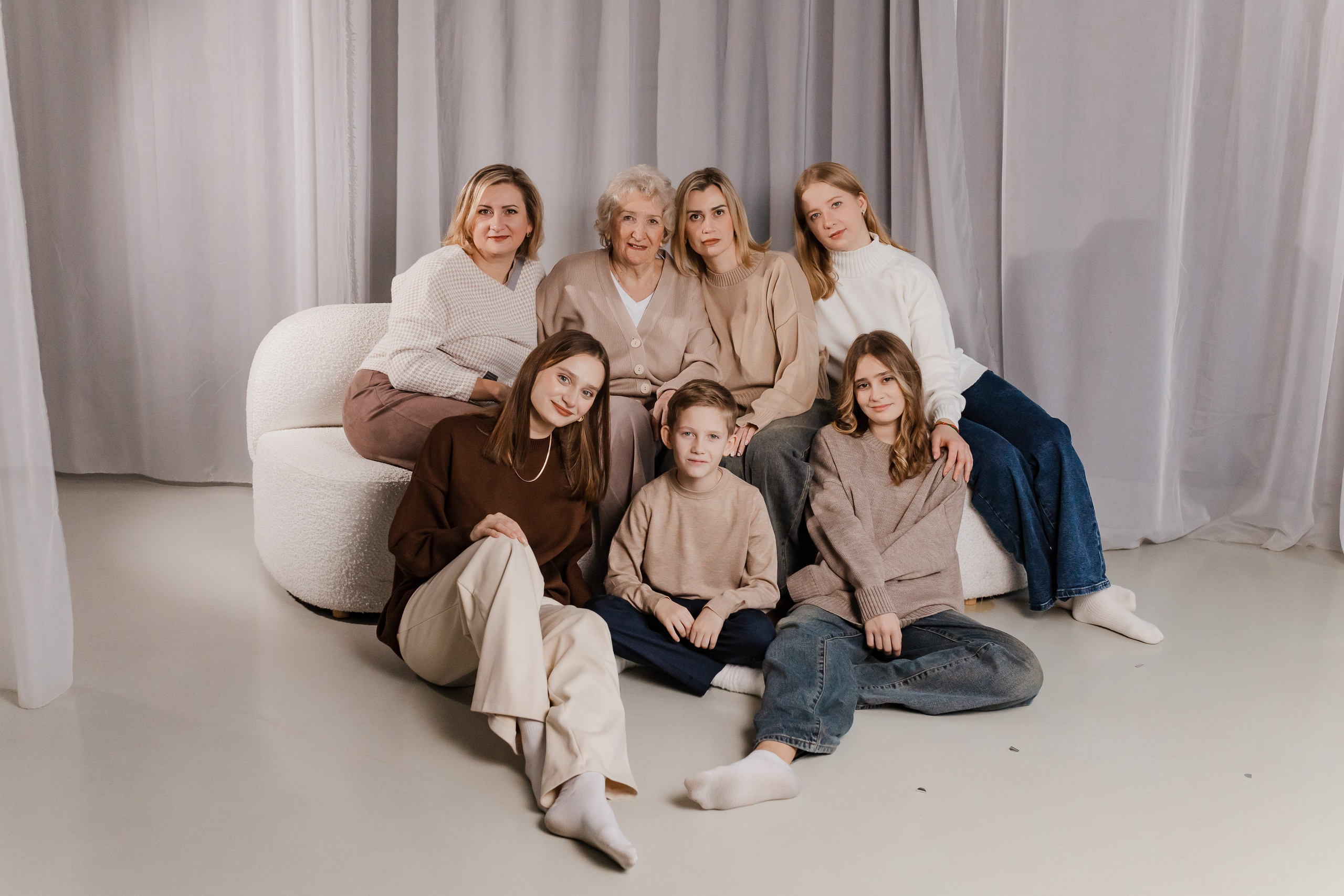 Любимая наша Бабушка). Семейный и детский фотограф в городе Подолск МО Крылова Ирина