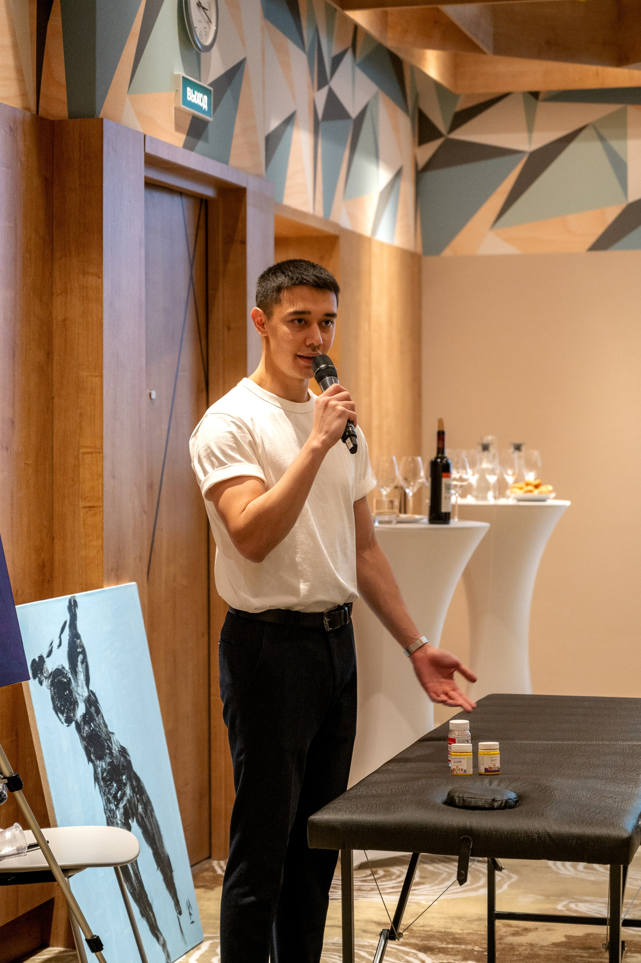 Рисуем телом, Карим COSMOS. Фотограф Нижний Новгород