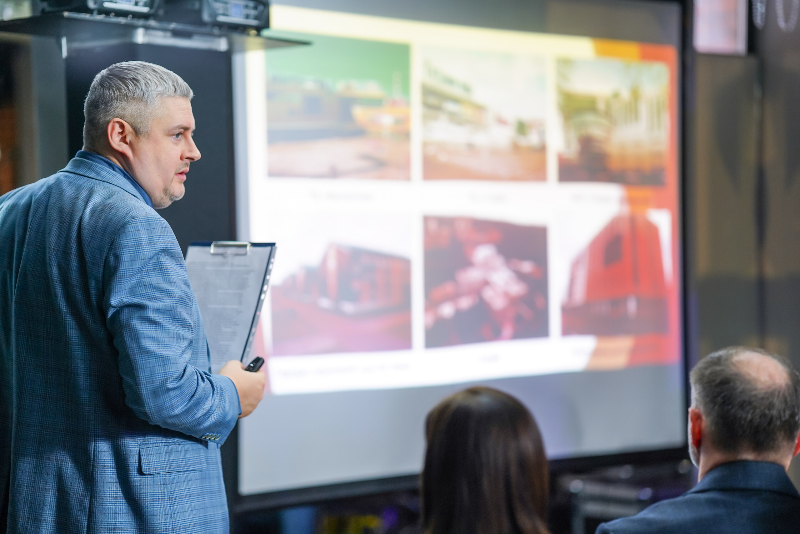 Конференция. Фотограф Надежда Жемкова. Фотосъёмка, ретушь, фотомонтаж для вас и вашего бизнеса