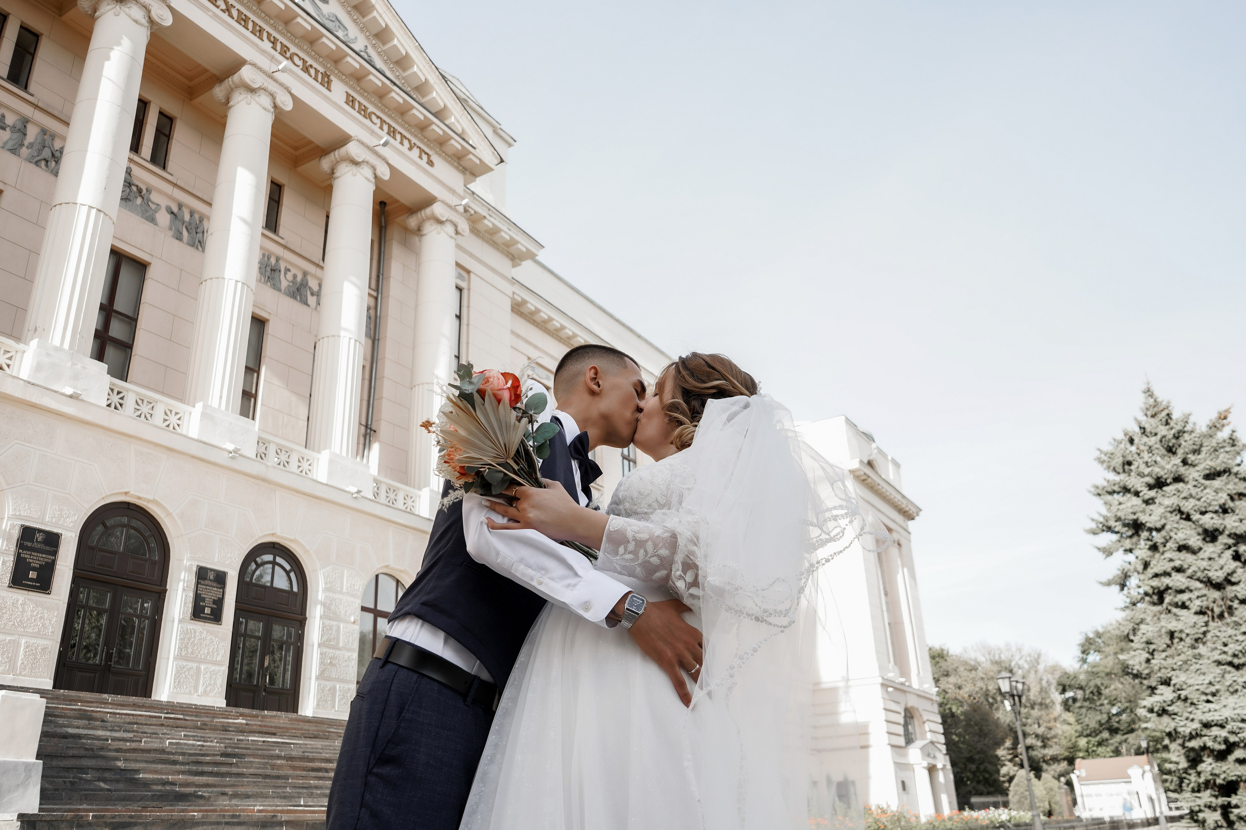 Кирилл и Элина. Свадебный фотограф в Ростове-на-Дону. Таинство Крещения и Венчания, семейные фотосессии. Алёна Чёботова