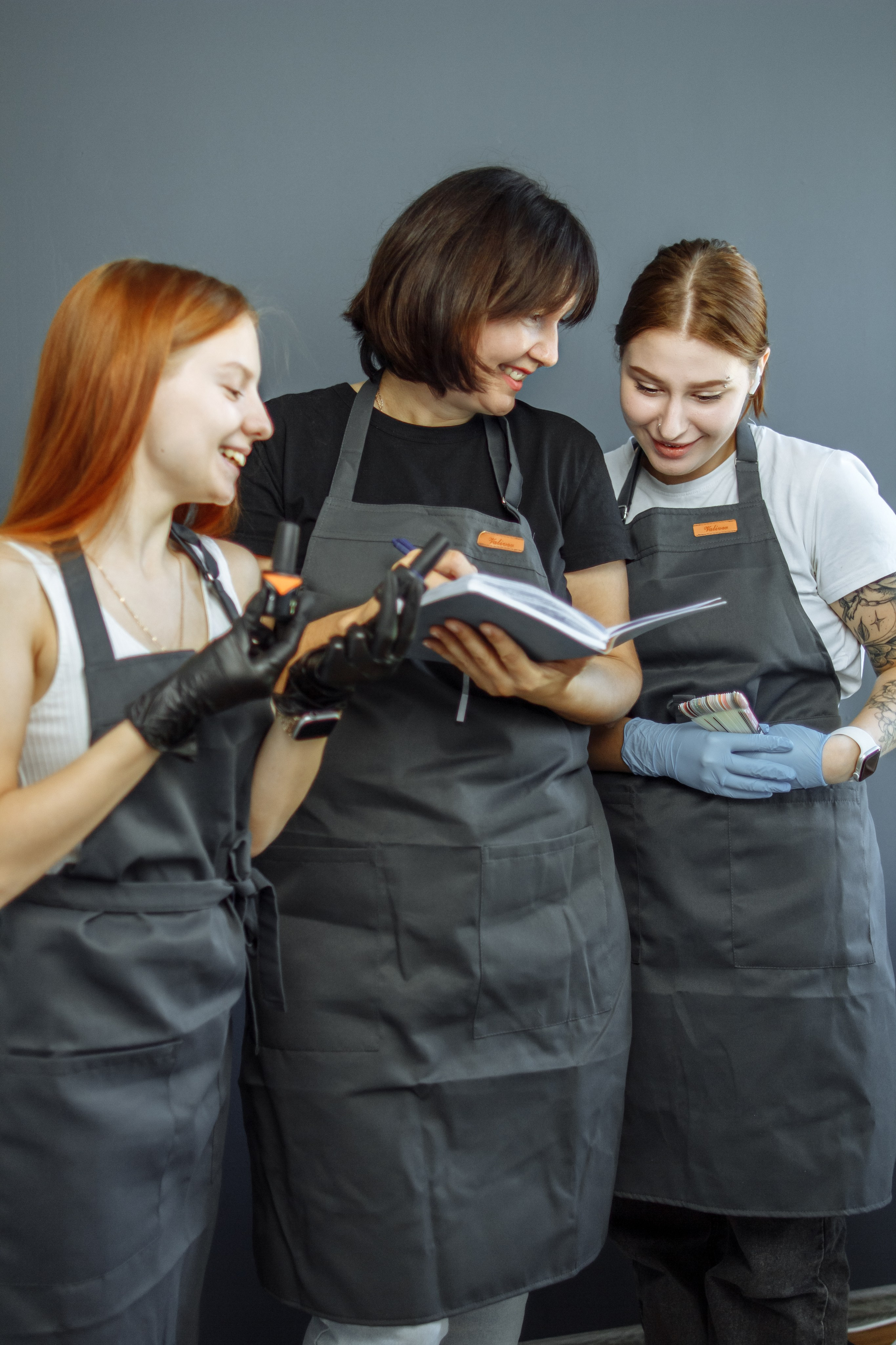 МАСТЕРА САЛОНА КРАСОТЫ E-NAILS. Фотограф Оксана Потапова