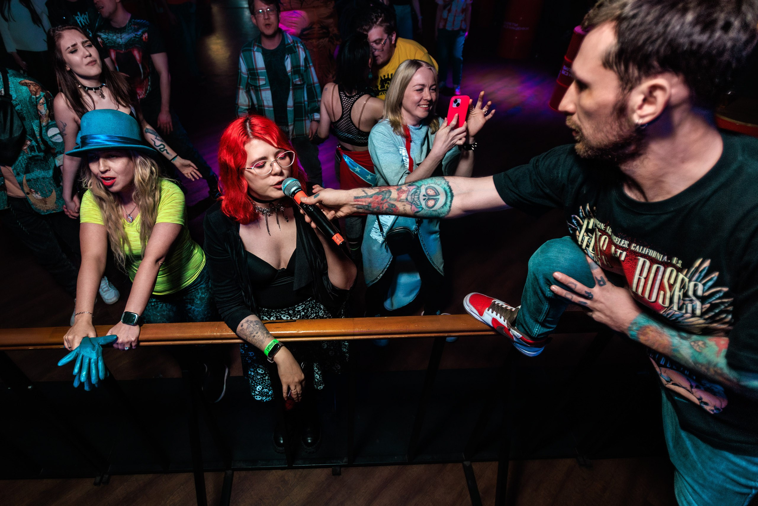 01.05.25 Oldскулы. Репортажный фотограф Екатеринбург | Яркий, качественный репортаж | Концерты, клубы, репортаж, праздники, корпоративы