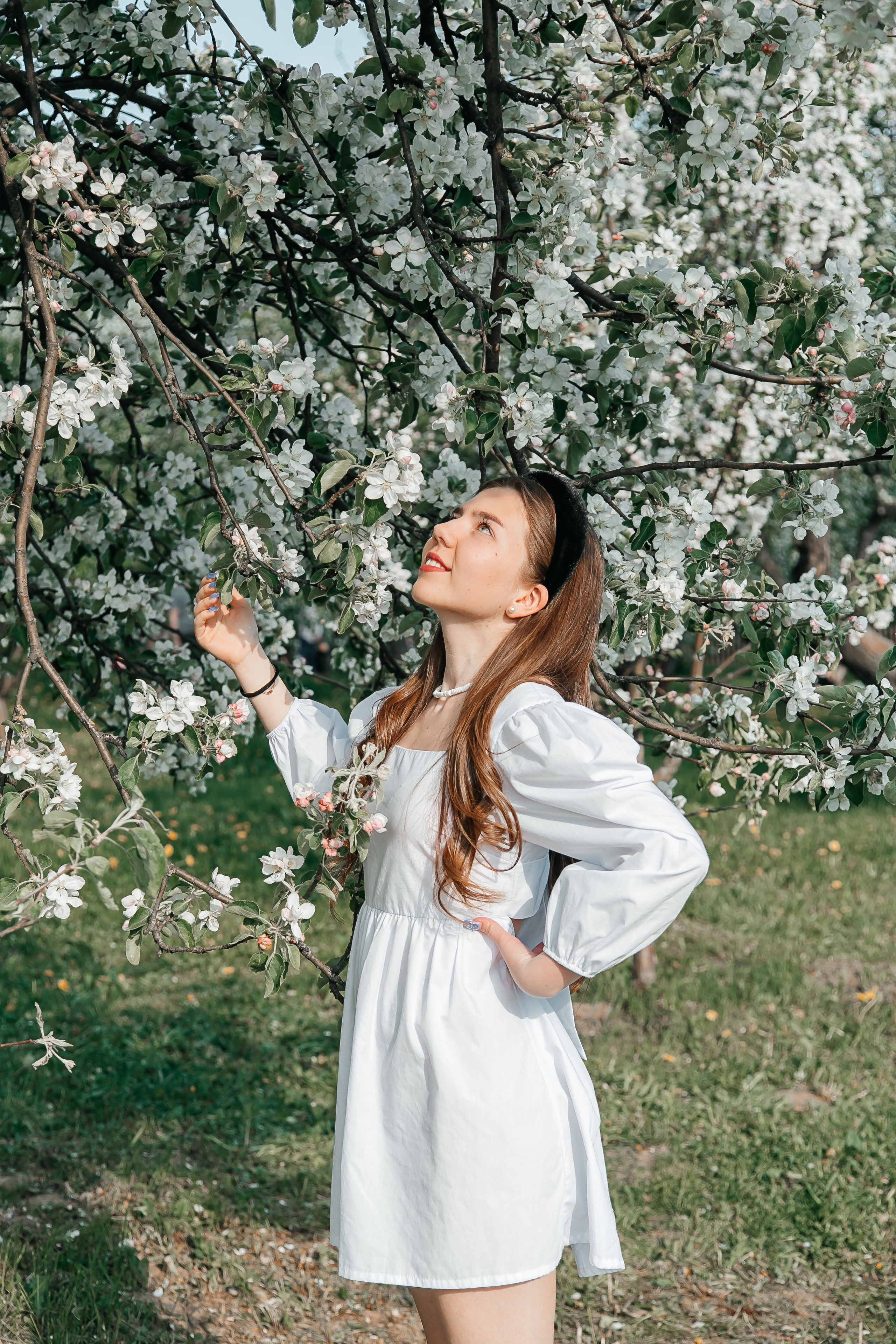 фотосессия в цветении Москва сакура, фотосессия в цветущих яблонях Москва, весенняя фотосессия в Москве, девушка в цветущем саду Москва, Катерина Сысуева, Екатерина Сысуева, rina_sphoto, фотограф в Москве